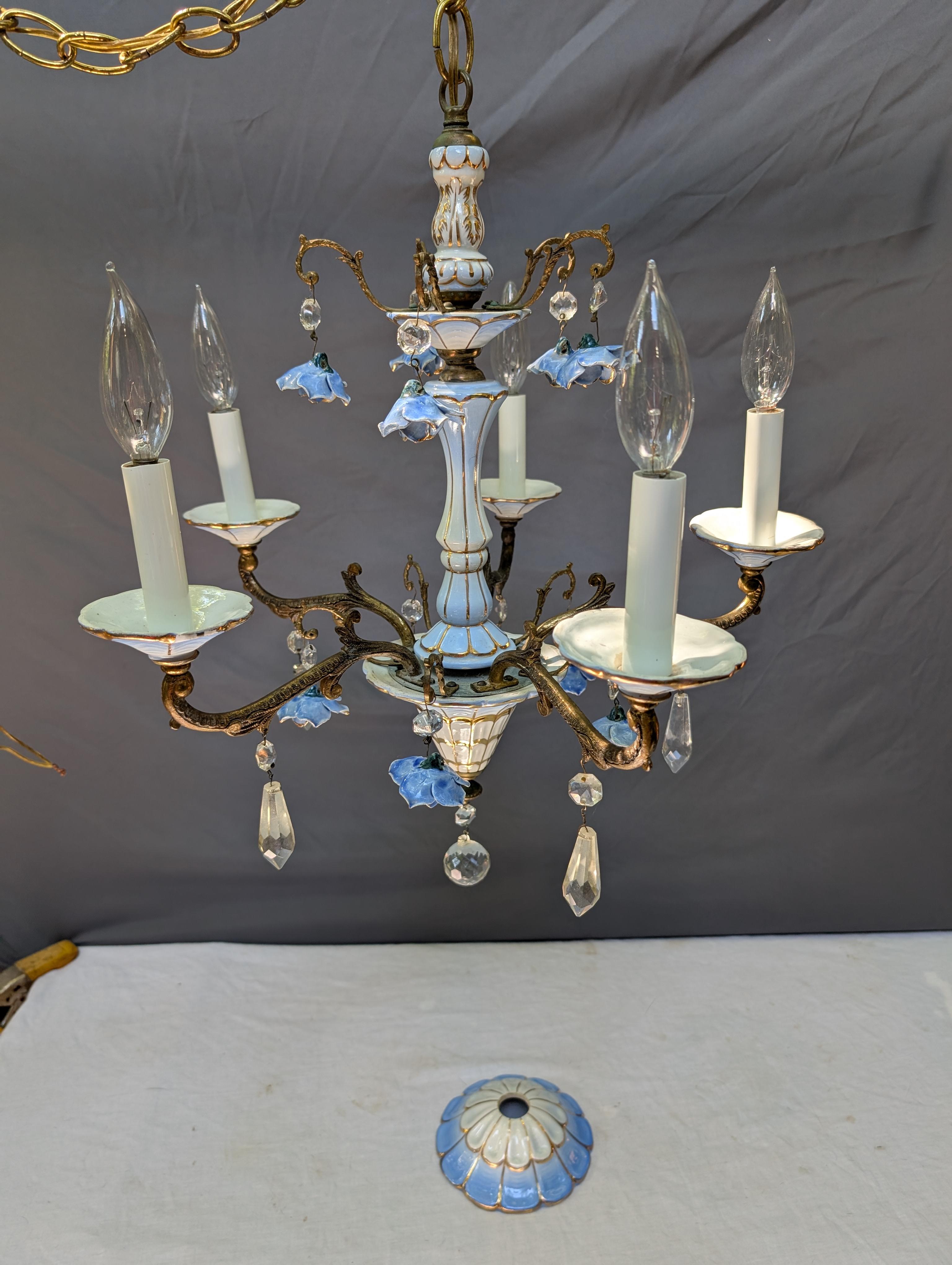 Spanish-Italian Porcelain Chandlier For Sale 3