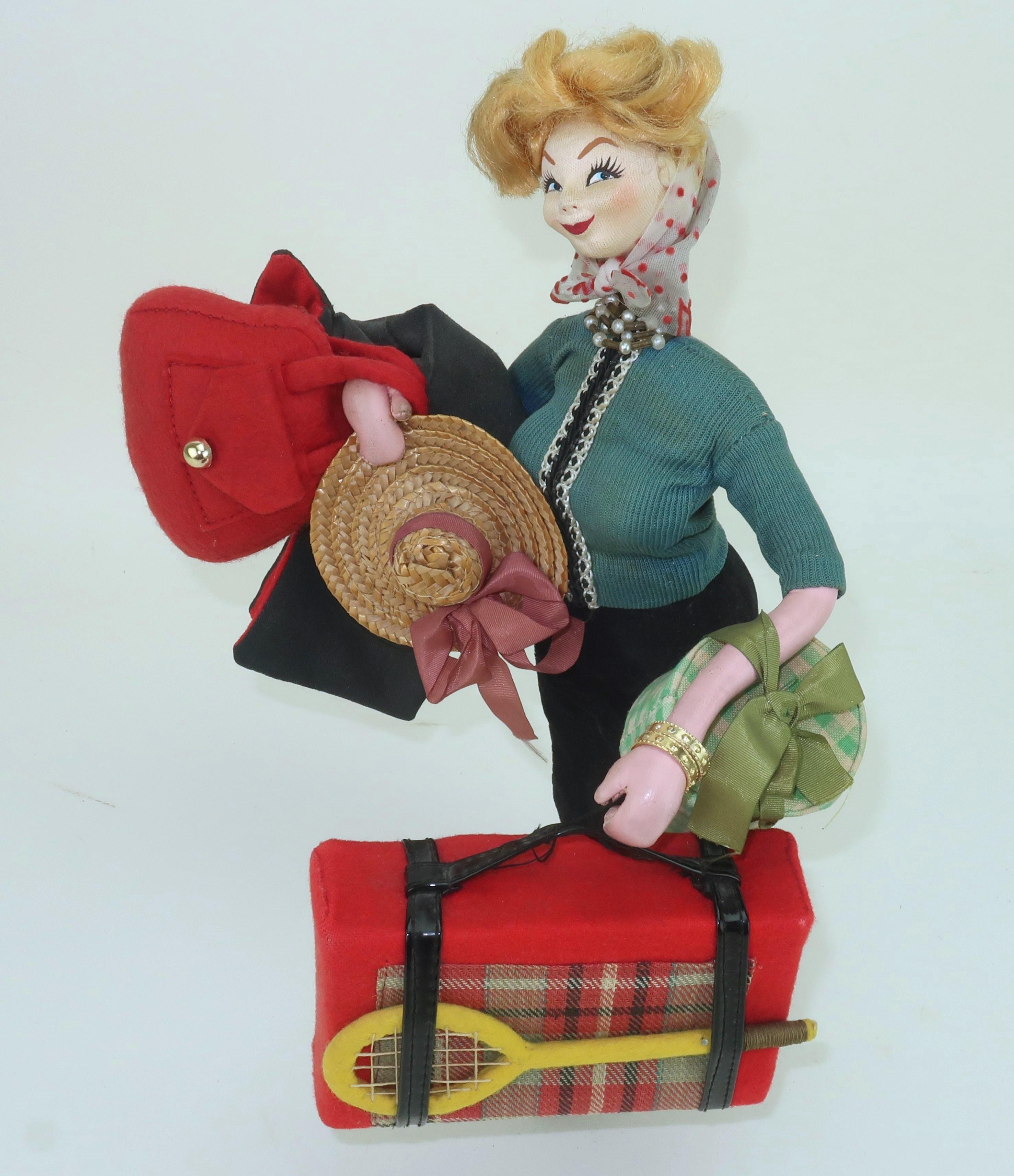 Spanish KLUMPE ROLDAN Lady Tourist Doll, 1950's For Sale 2