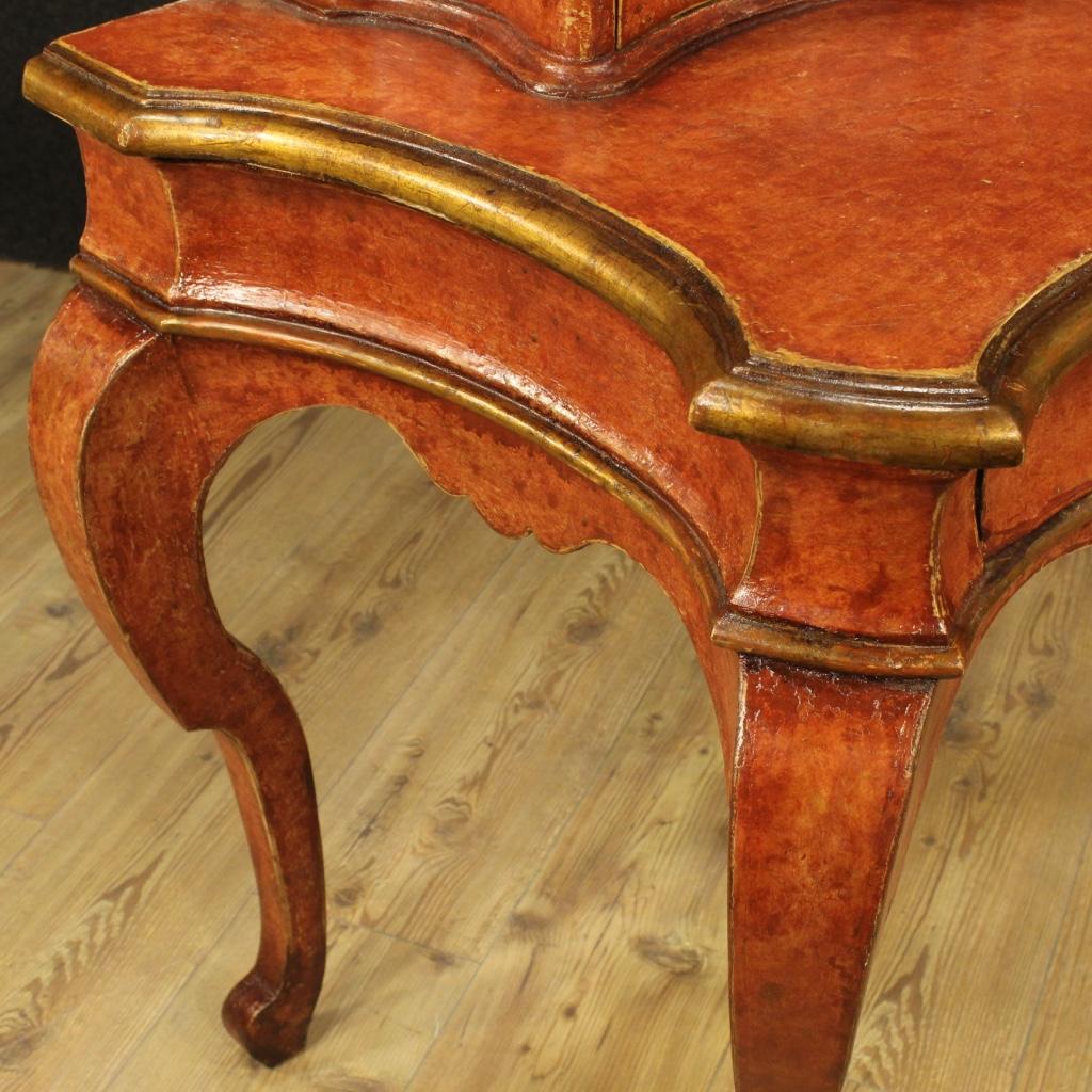Spanish Lacquered and Gilded Desk, 20th Century In Good Condition For Sale In London, GB