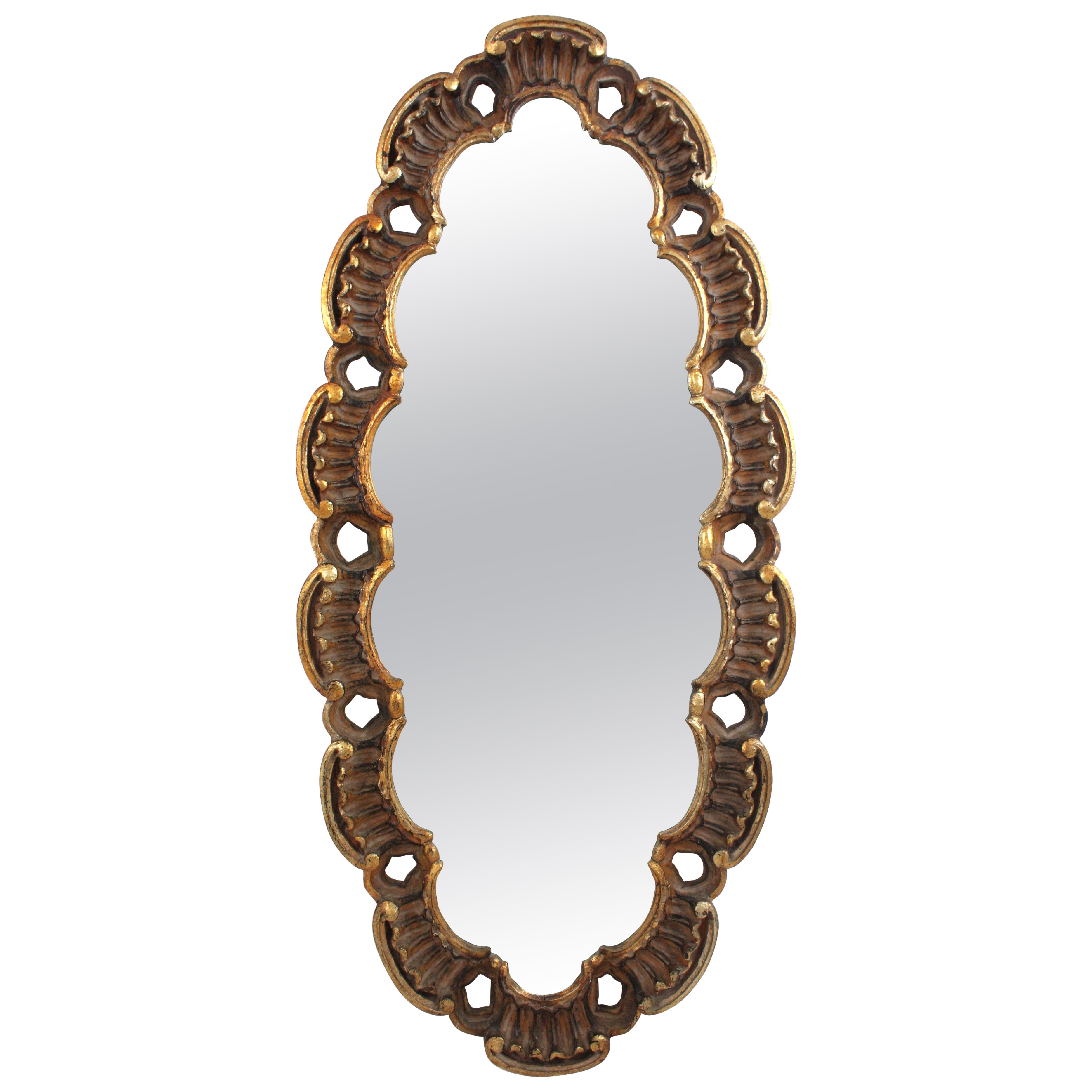 Spanish Large Oval Mirror in Giltwood with Scalloped Frame by Francisco Hurtado For Sale