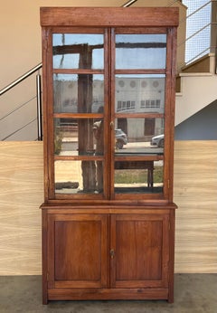Spanish Large Pine Cupboard or Bookcase with Glass Vitrine, 19th Century
