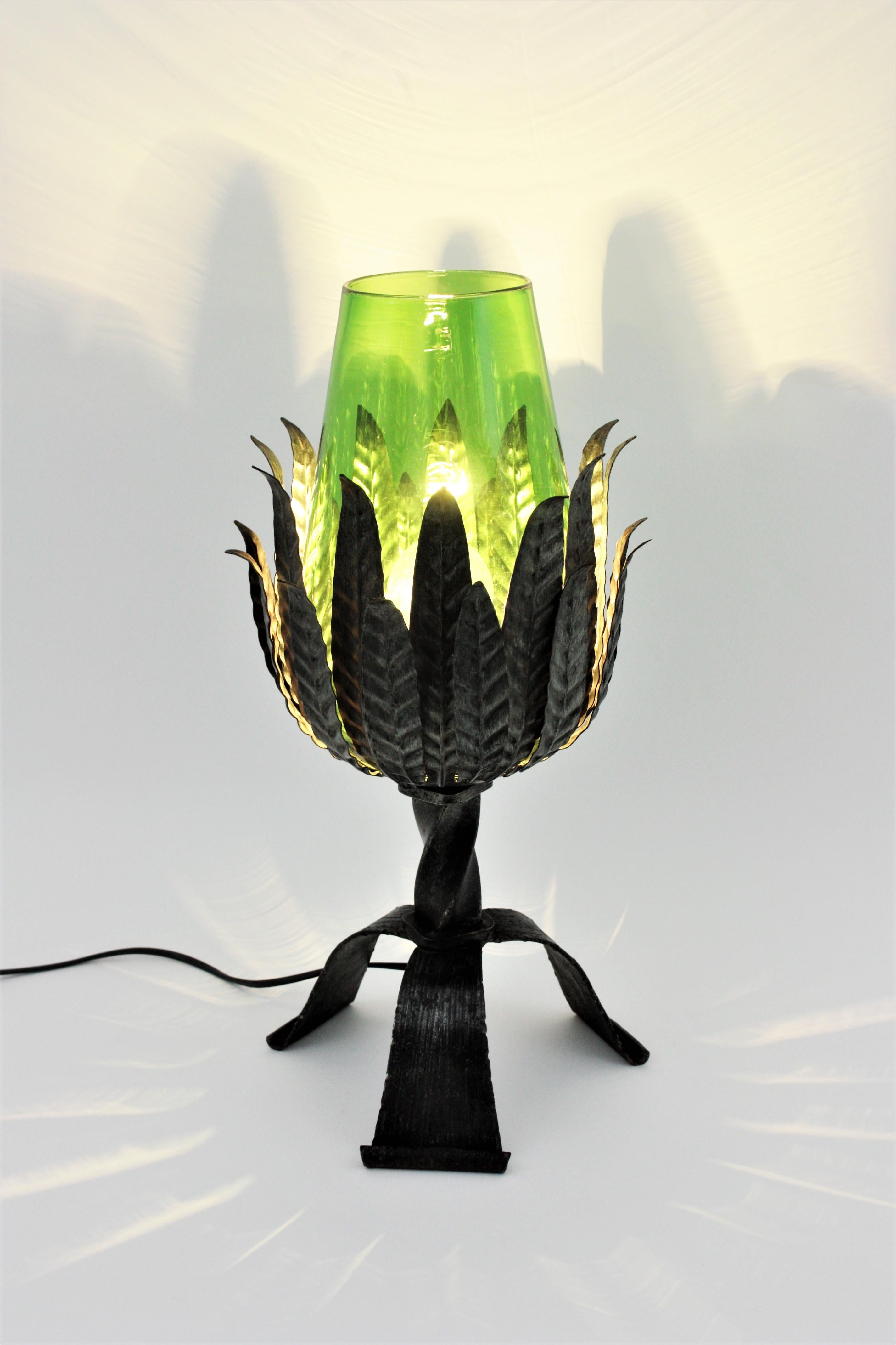 20th Century Spanish Table Lamp, Wrought Iron and Green Glass, 1950s For Sale