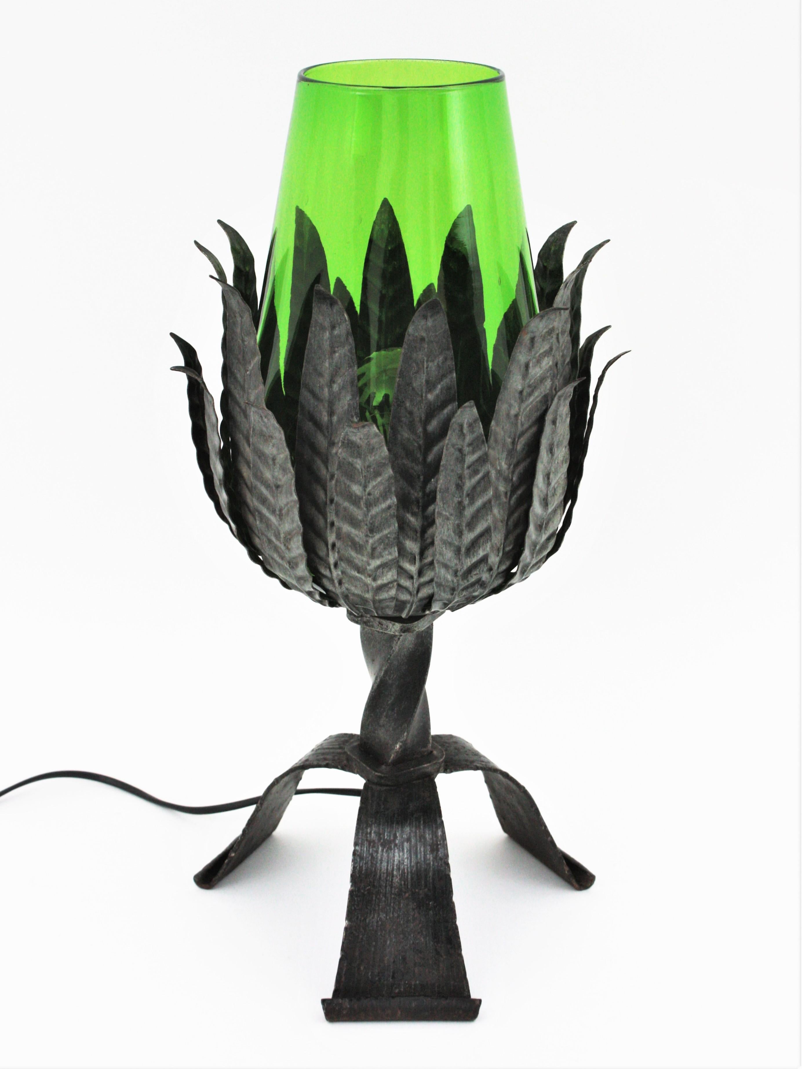 Spanish Table Lamp, Wrought Iron and Green Glass, 1950s For Sale 1