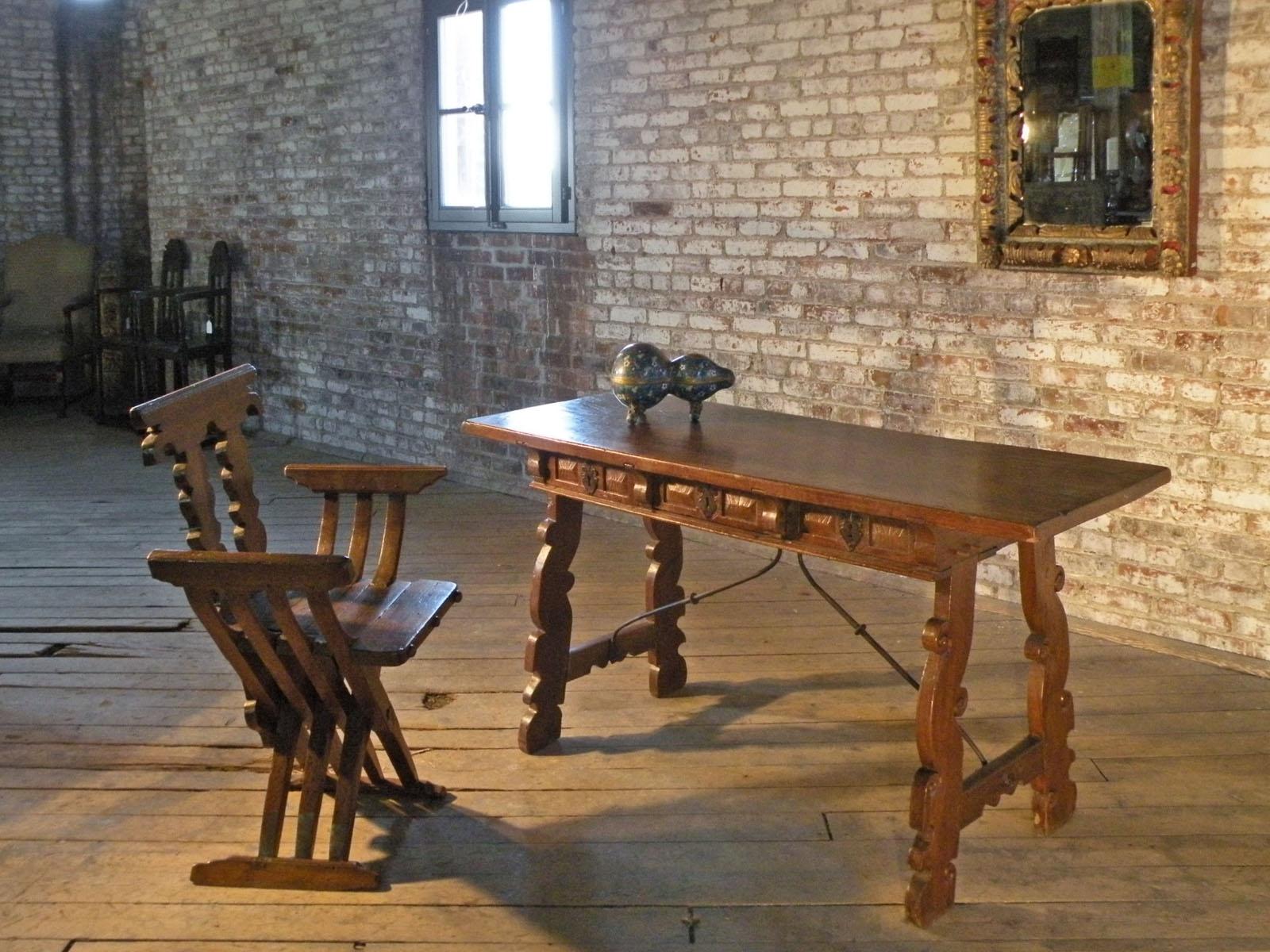 Mesa de escritorio o consola española, barroca tardía, siglo XVIII en venta 2