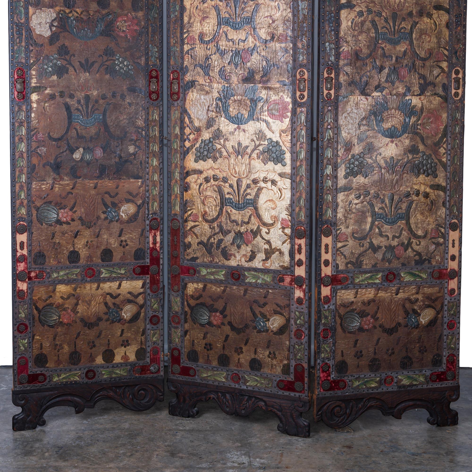 Renaissance Spanish Leather Screen, 19th Century For Sale