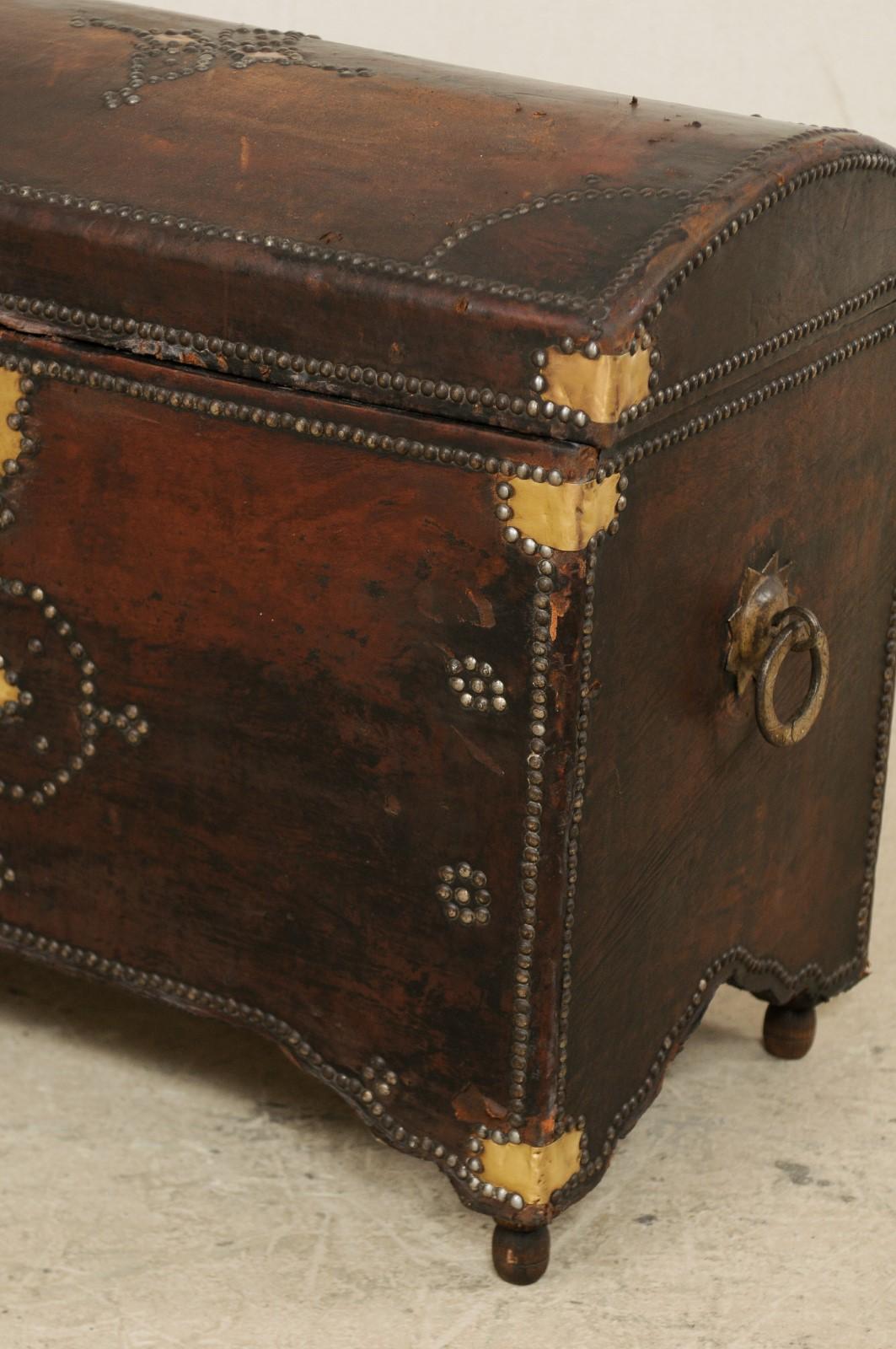 Spanish Leather-Wrapped Domed Coffer with Brass Accents from the 19th Century  For Sale 1