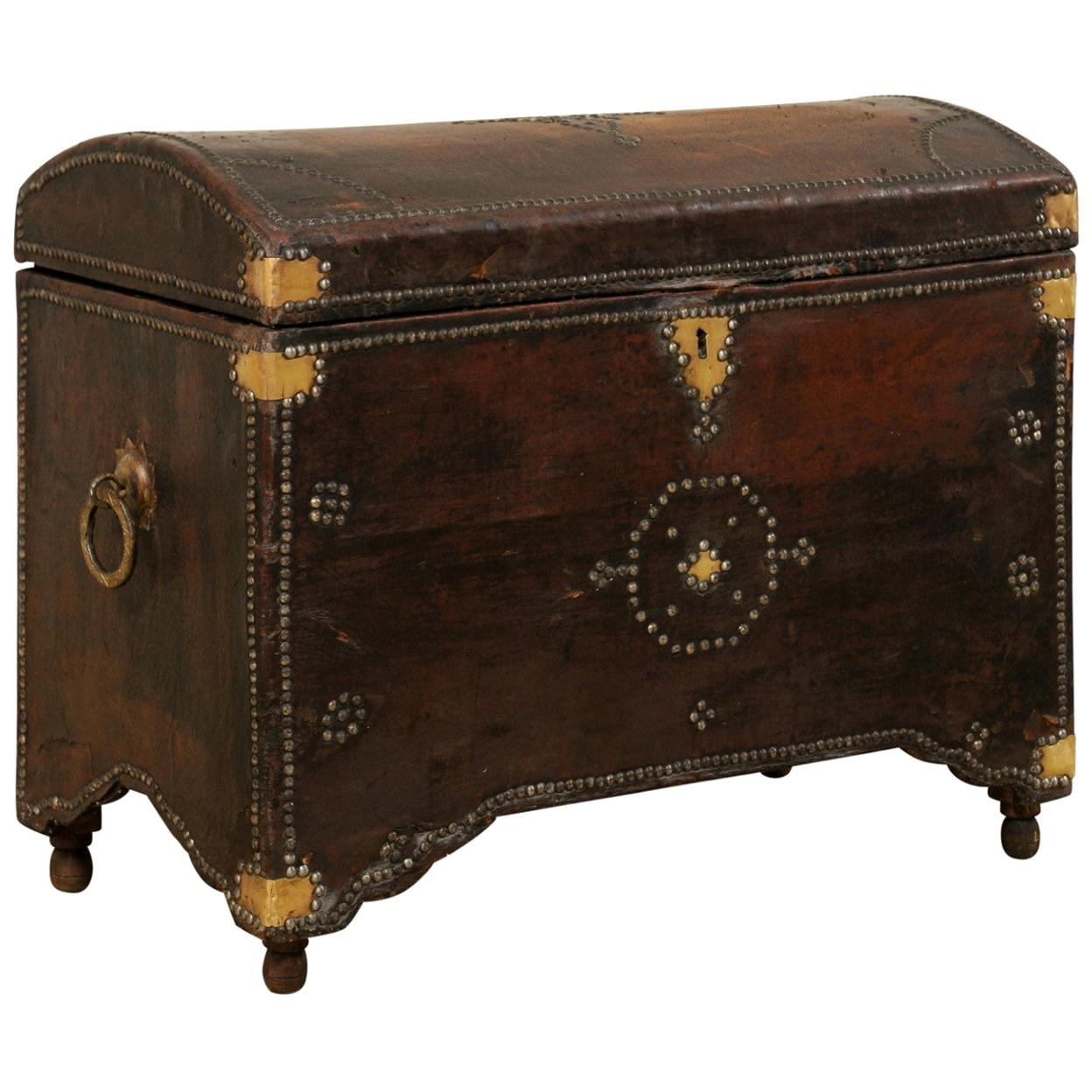 Spanish Leather-Wrapped Domed Coffer with Brass Accents from the 19th Century  For Sale