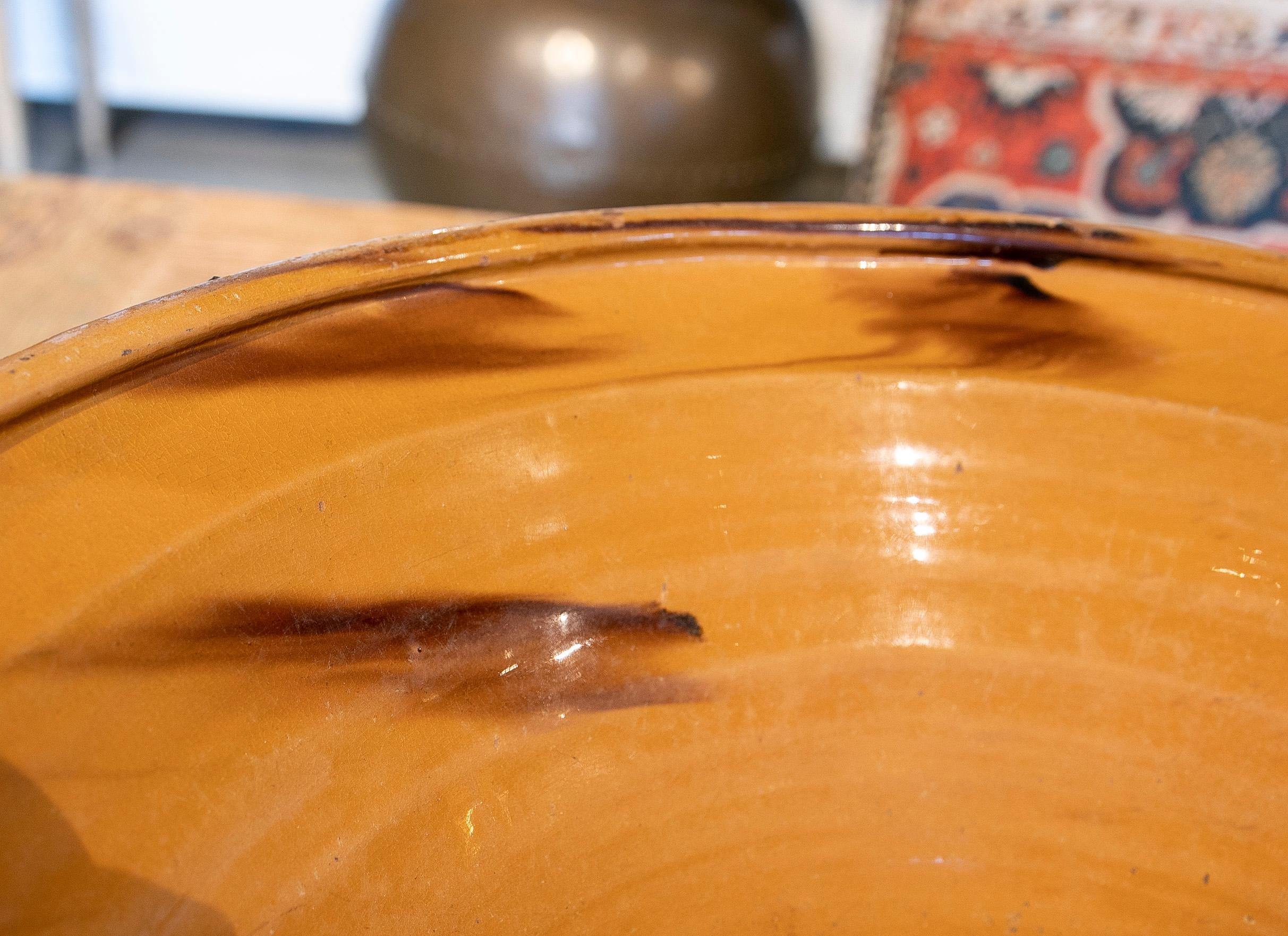 Spanish Lebrillo Small Wash-Basin of Ceramic in Brown Tones  For Sale 5