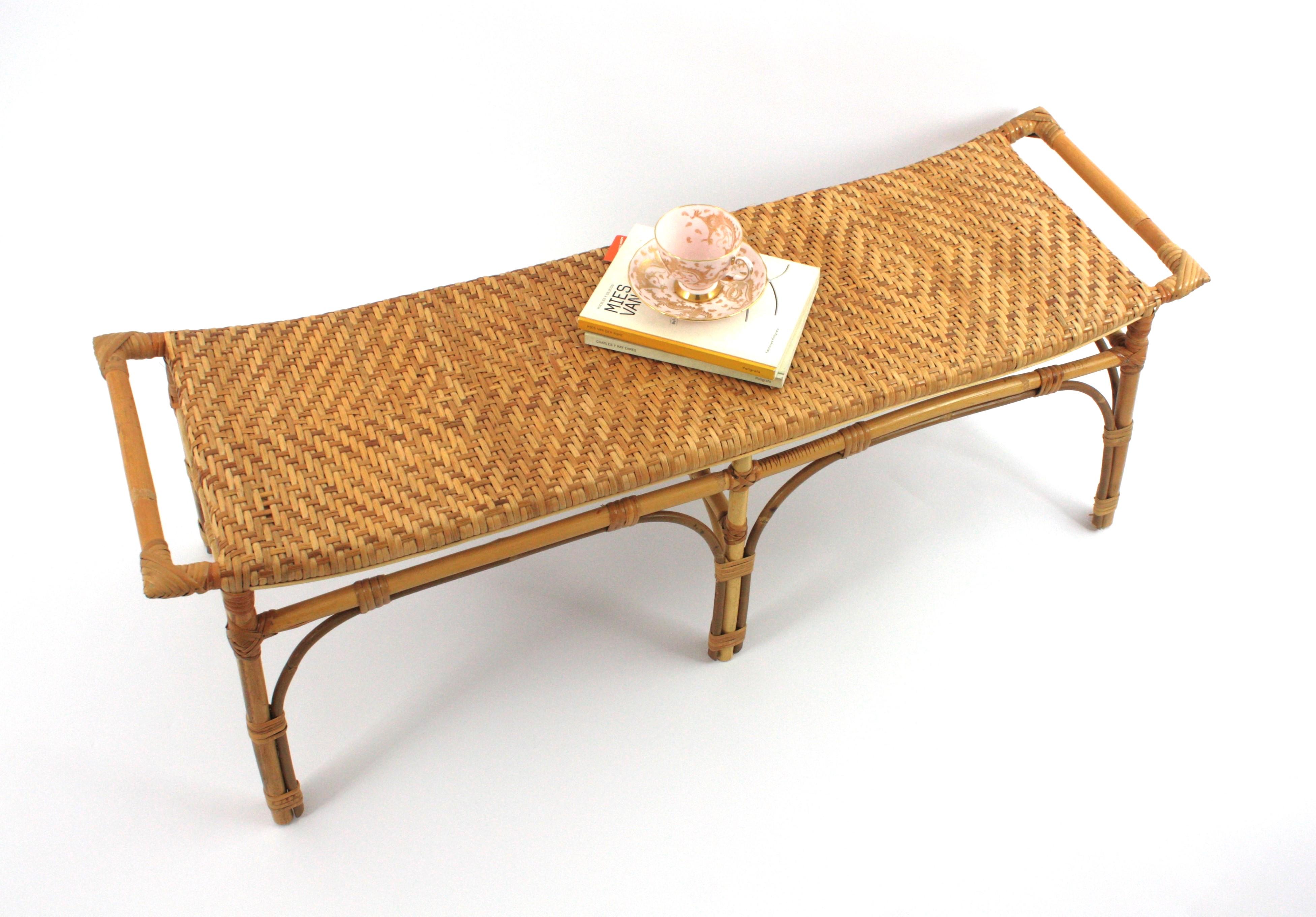 Spanish Long Bench or Coffee Table in Rattan and Woven Cane en vente 4