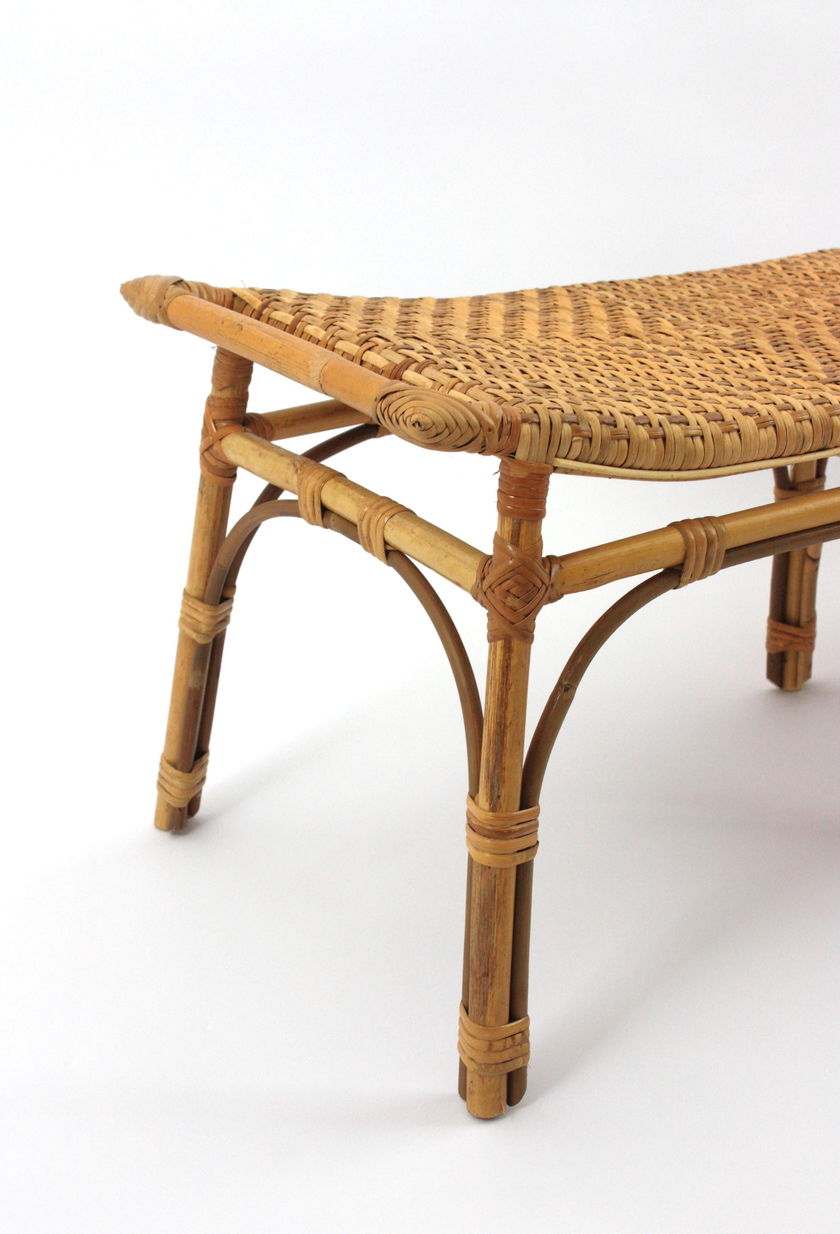 Spanish Long Bench or Coffee Table in Rattan and Woven Cane en vente 5