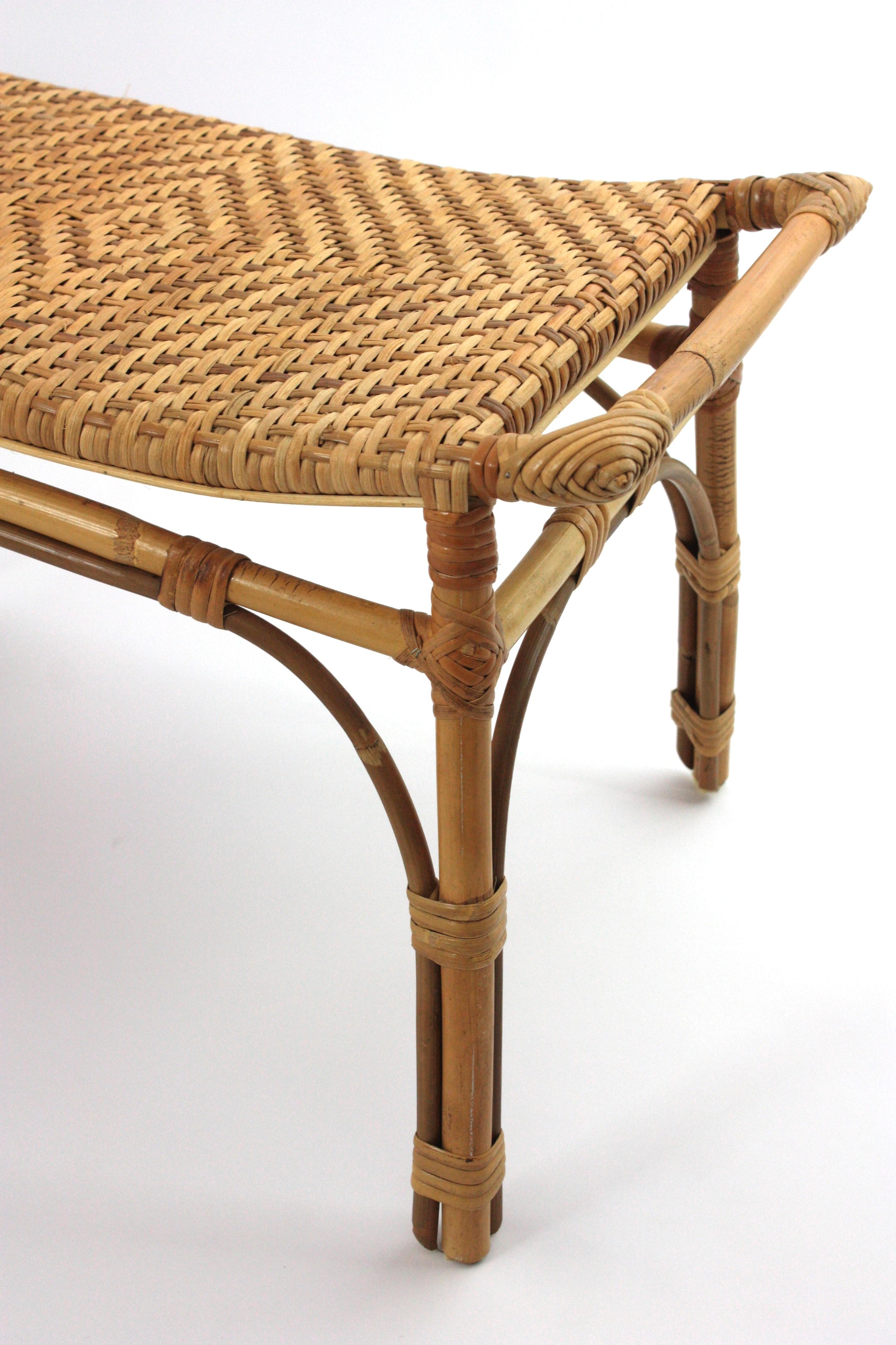 Spanish Long Bench or Coffee Table in Rattan and Woven Cane en vente 10