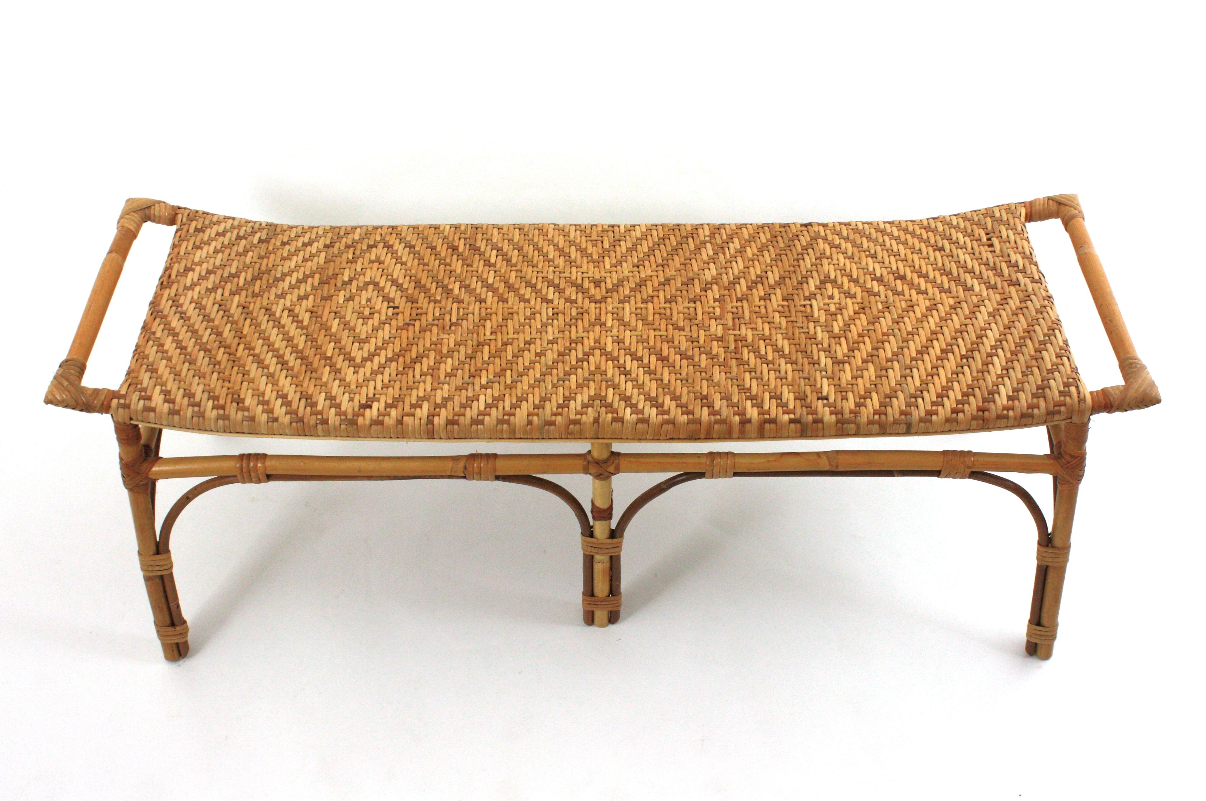 Spanish Long Bench or Coffee Table in Rattan and Woven Cane en vente 11