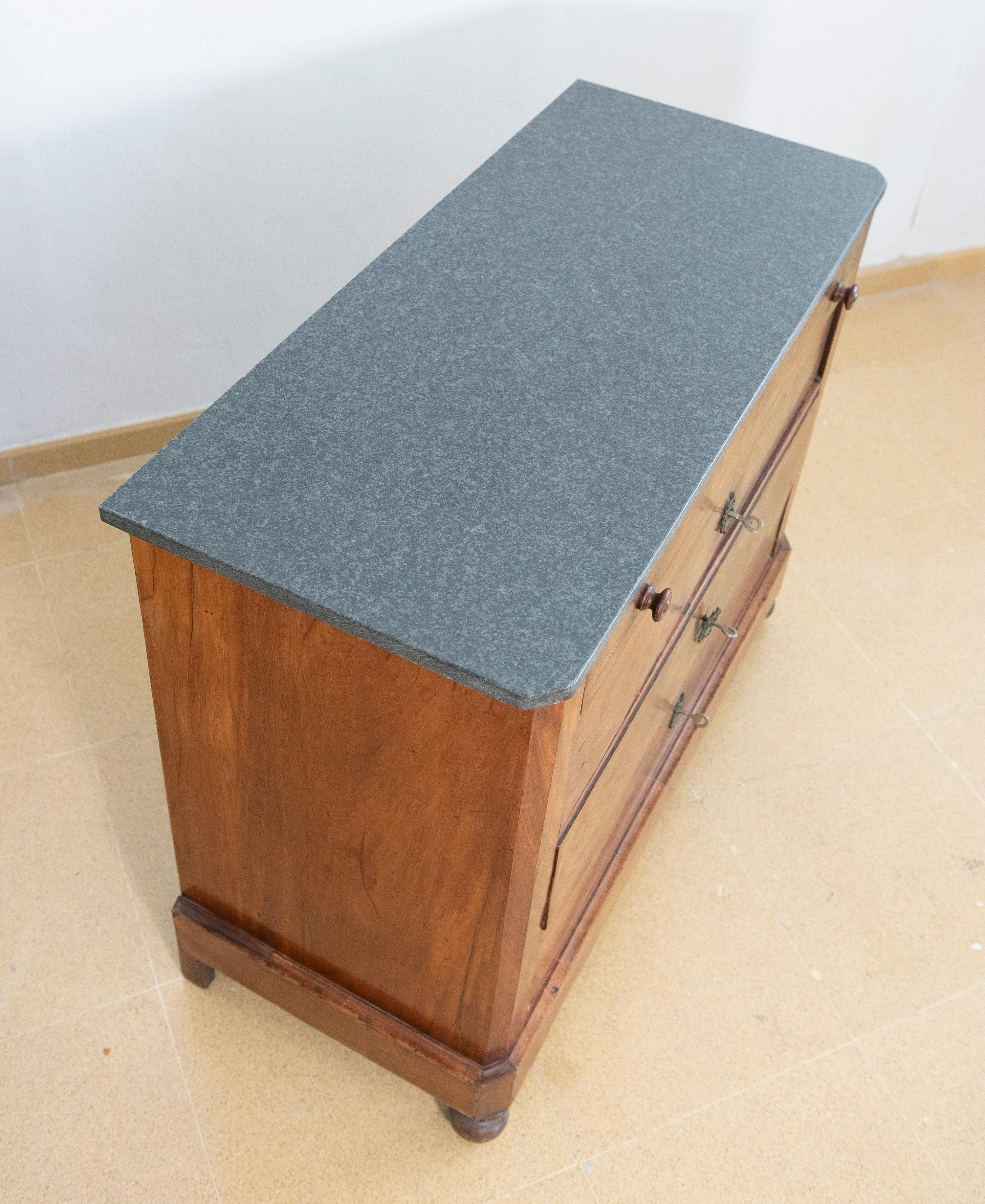 20th Century Spanish Mahogany Chest of Drawers with Five Drawers and Iron and Wooden Handles For Sale