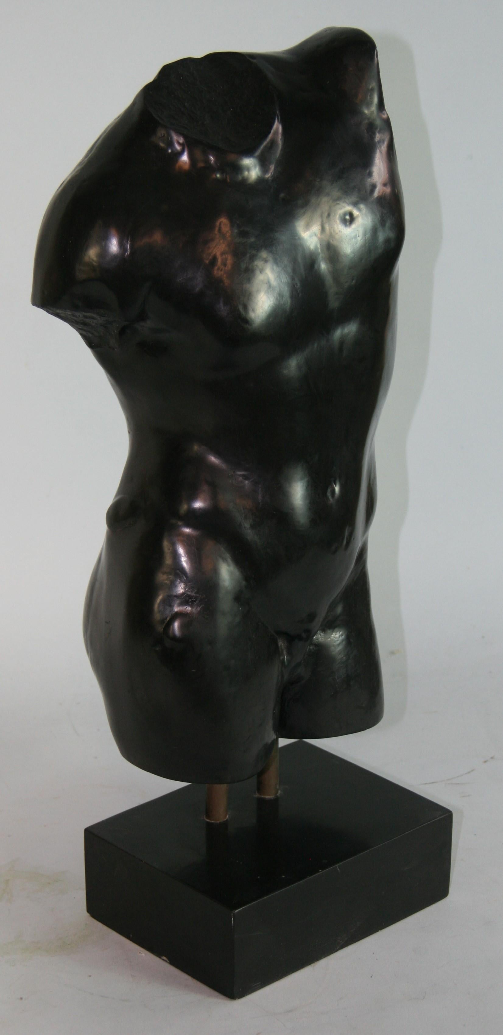 torso hombre escultura