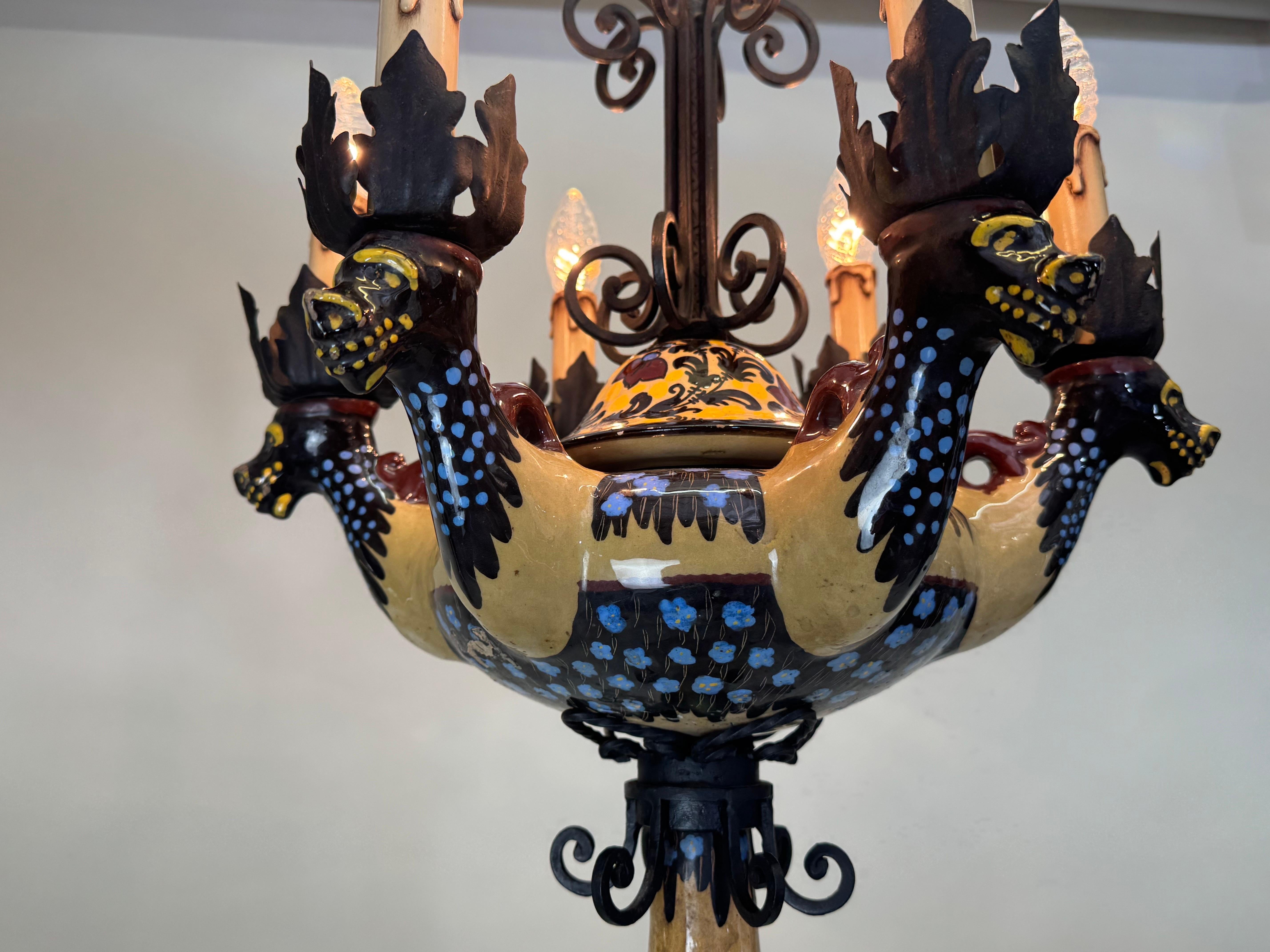 Lámpara de pie española de manises de mayólica y hierro forjado del Renacimiento Gótico, 1900 en venta 3