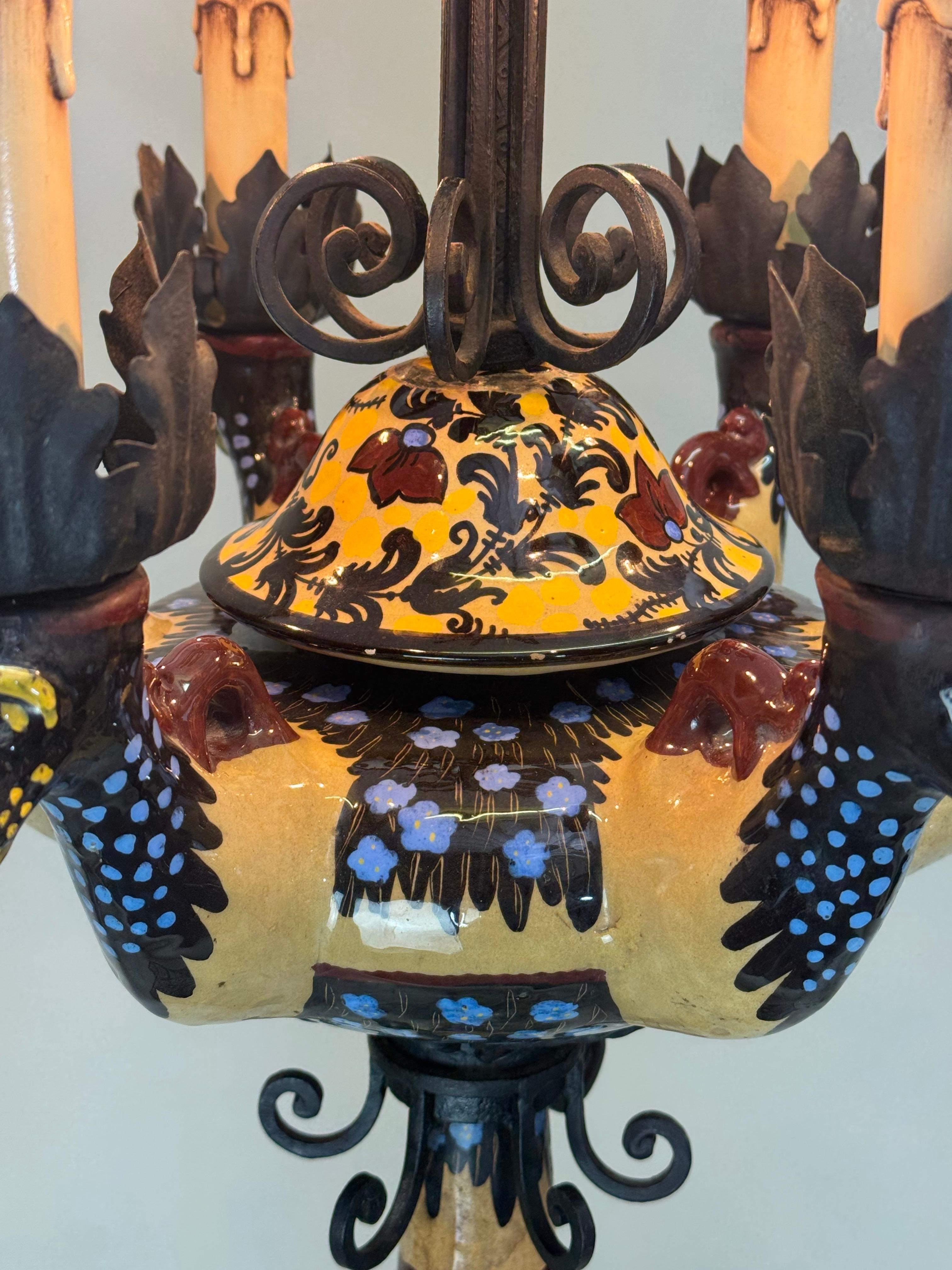 Lámpara de pie española de manises de mayólica y hierro forjado del Renacimiento Gótico, 1900 en venta 7
