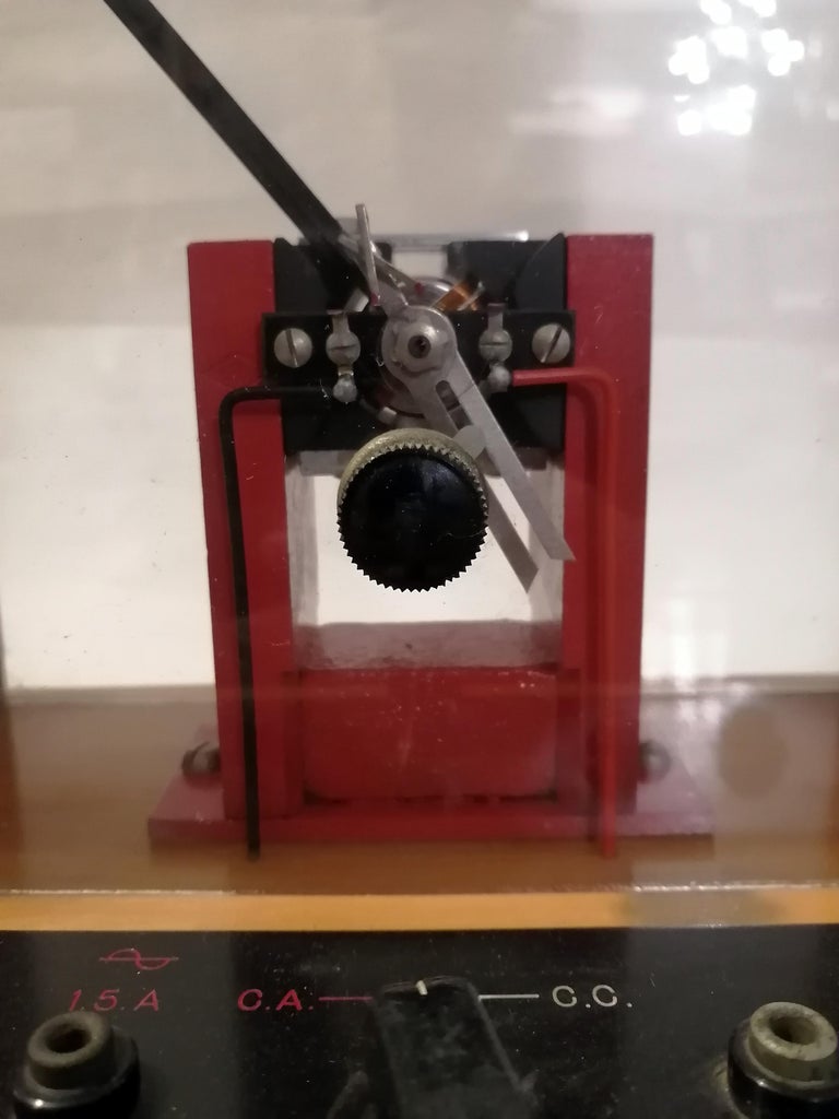 Mid-Century Modern Spanish MCM Instituto L. Torres Quevedo Educational Galvanometer For Sale