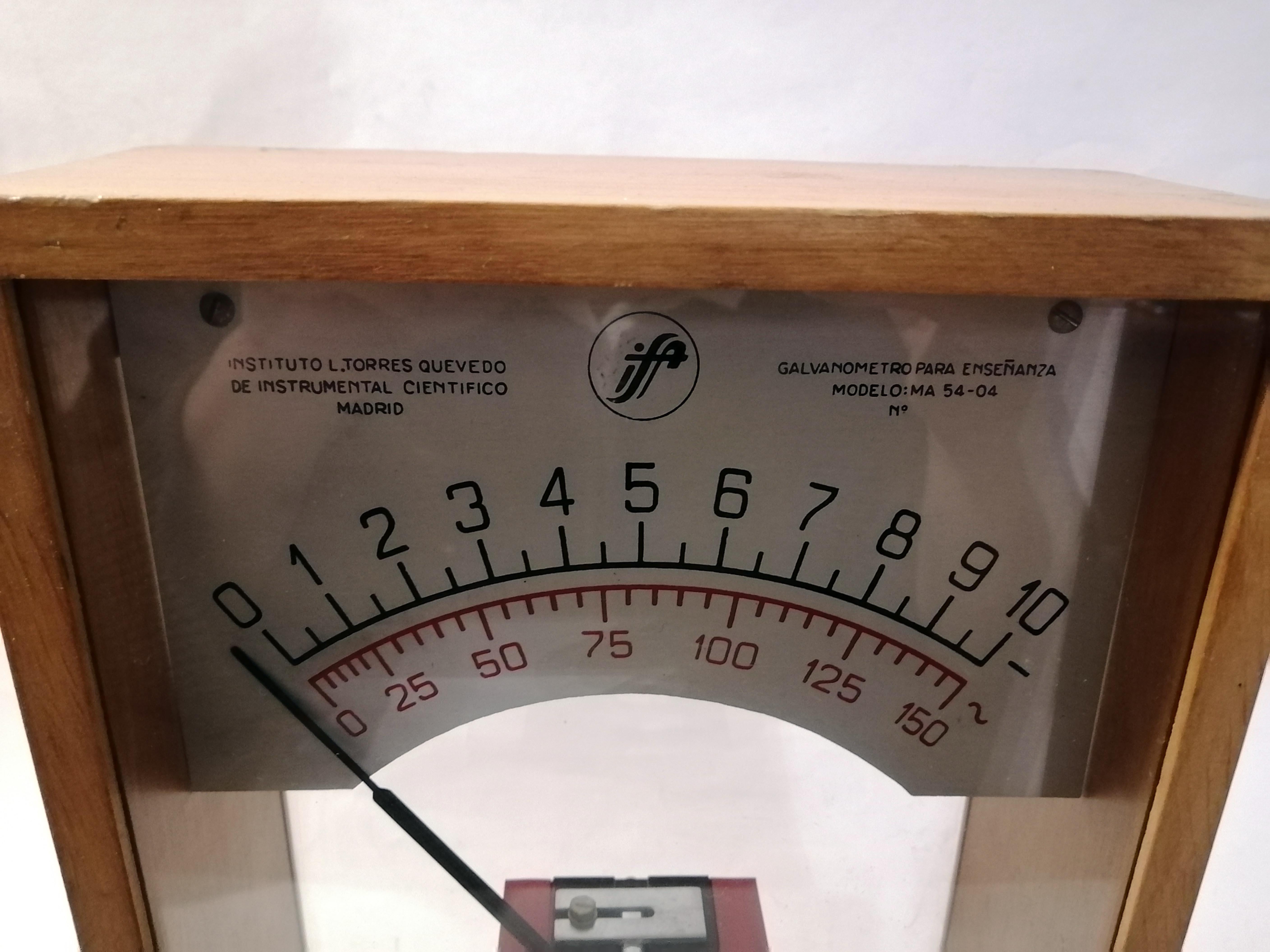 Mid-Century Modern Spanish MCM Instituto L. Torres Quevedo Educational Galvanometer For Sale