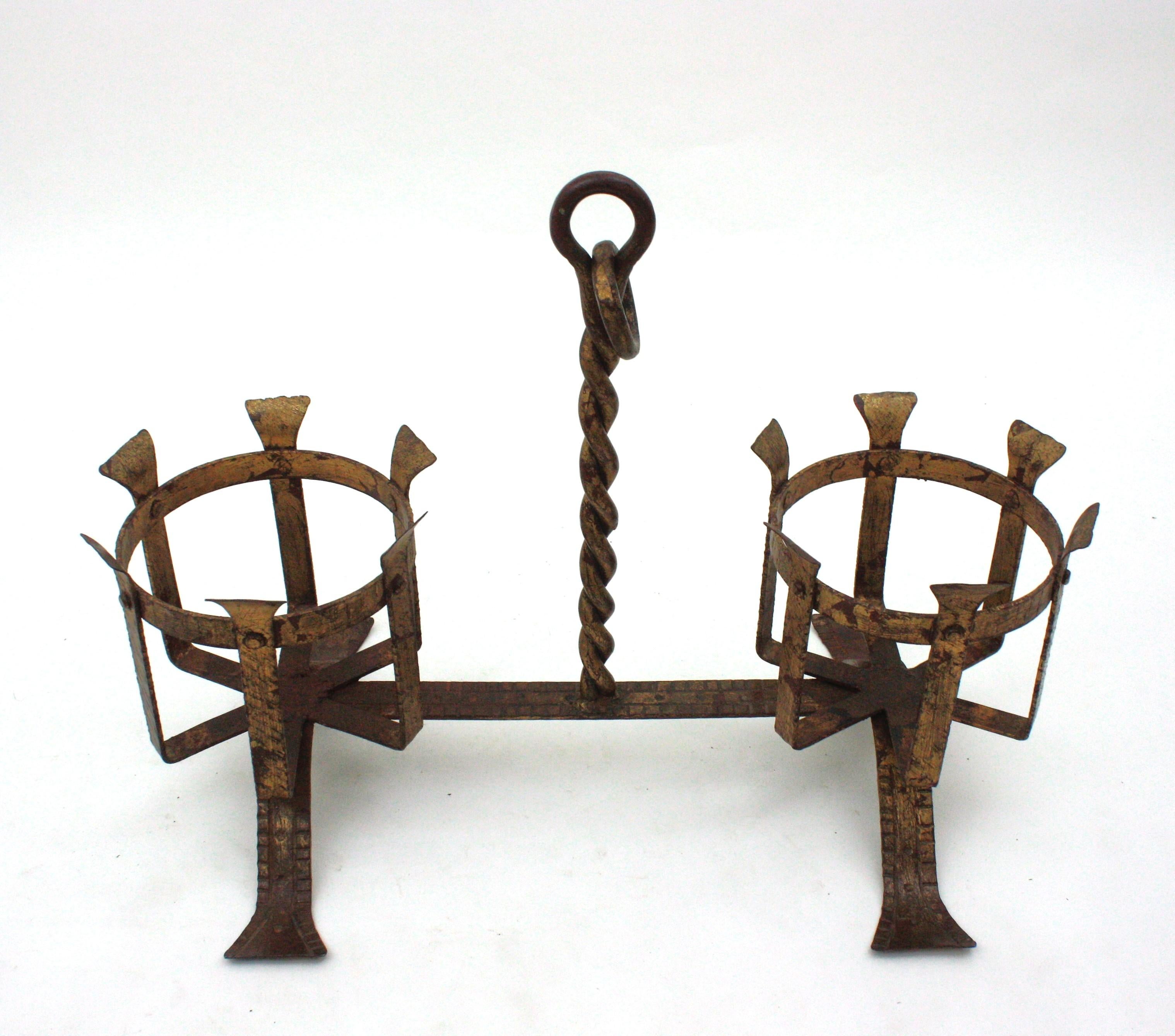 Spanish Medieval Double Planter Jardinière in Gilt Wrought Iron For Sale 9