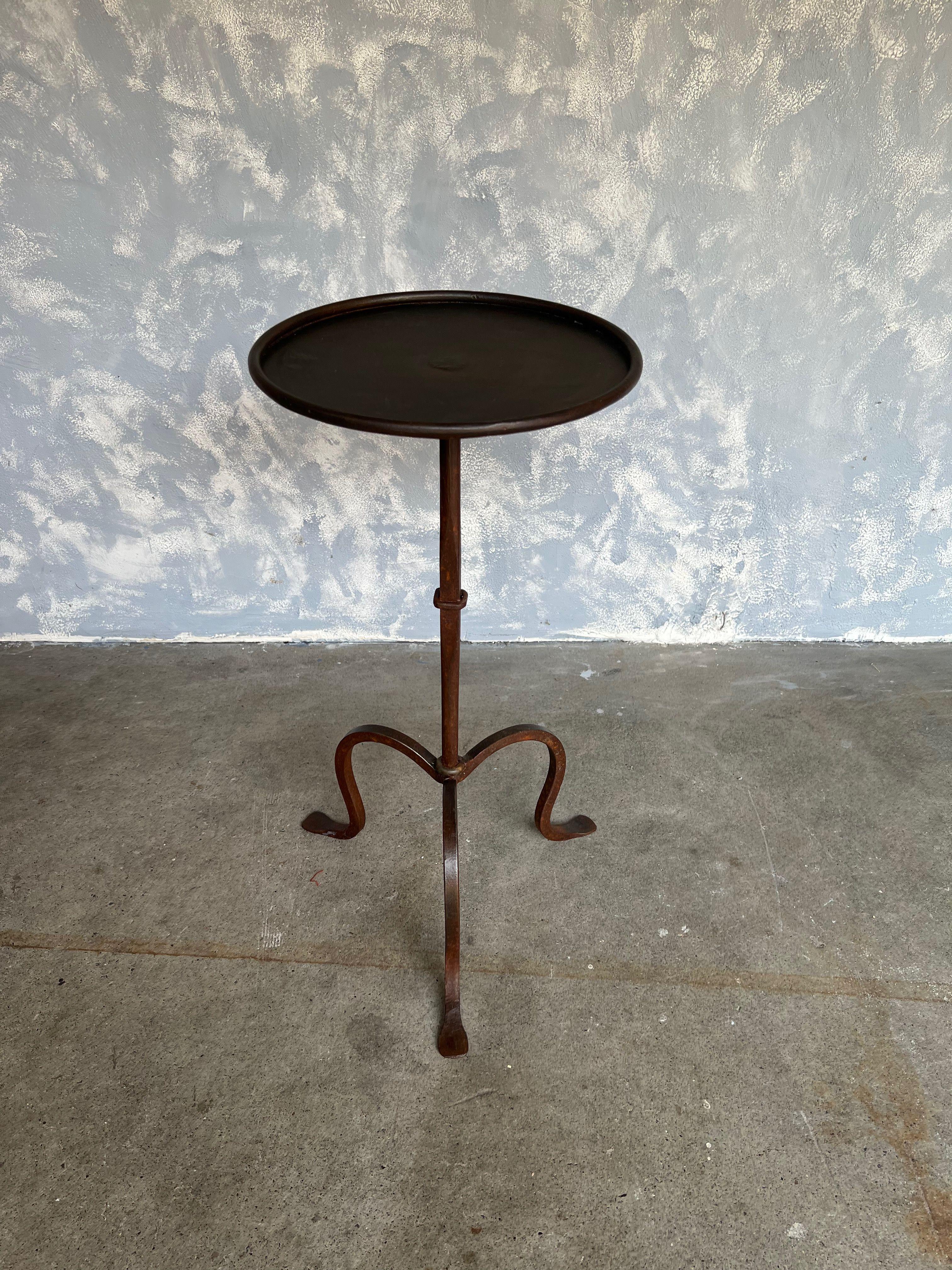 Spanish Metal Drinks Table with a Bronze Patinated Finish In Good Condition In Buchanan, NY