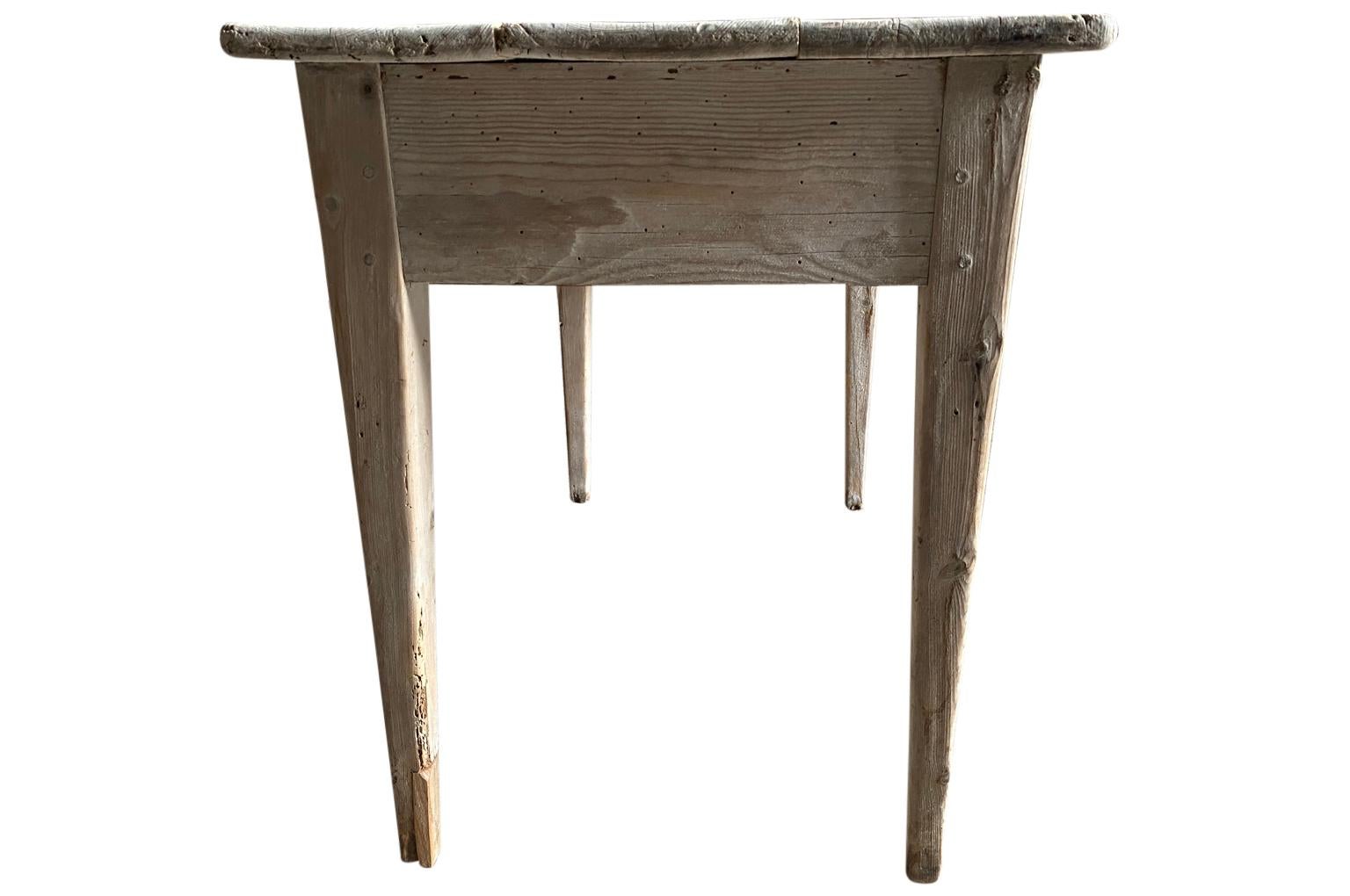 Spanish Mid-19th Century Console, Side Table For Sale 6