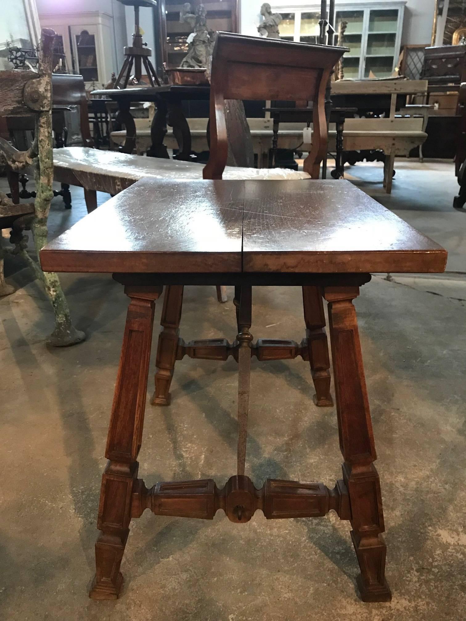 Spanish Mid-19th Century Side Table In Good Condition In Atlanta, GA
