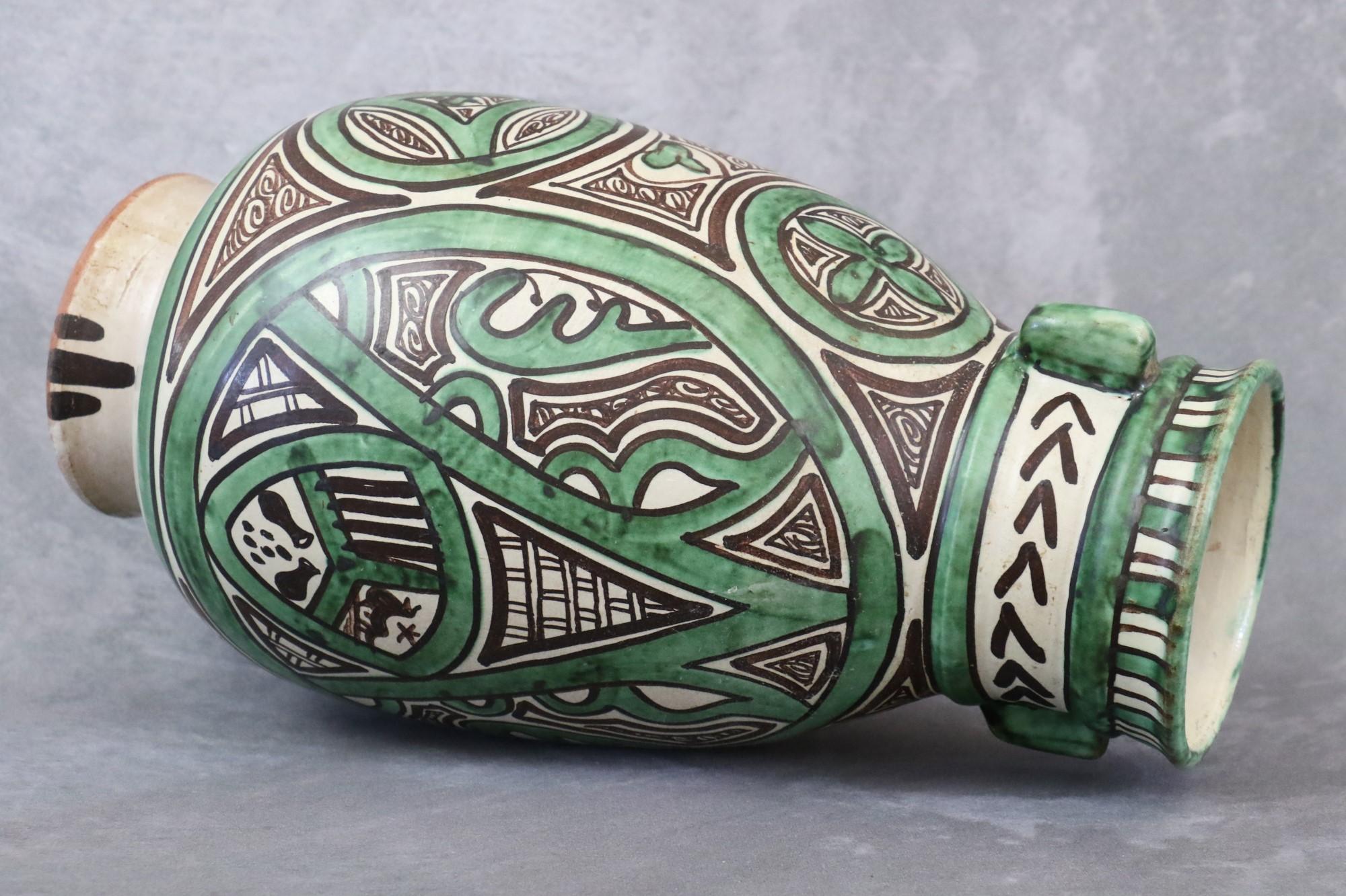 Earthenware Spanish Mid-Century Ceramic Vase, Signed Punter, Hand Painted Domingo Punter For Sale