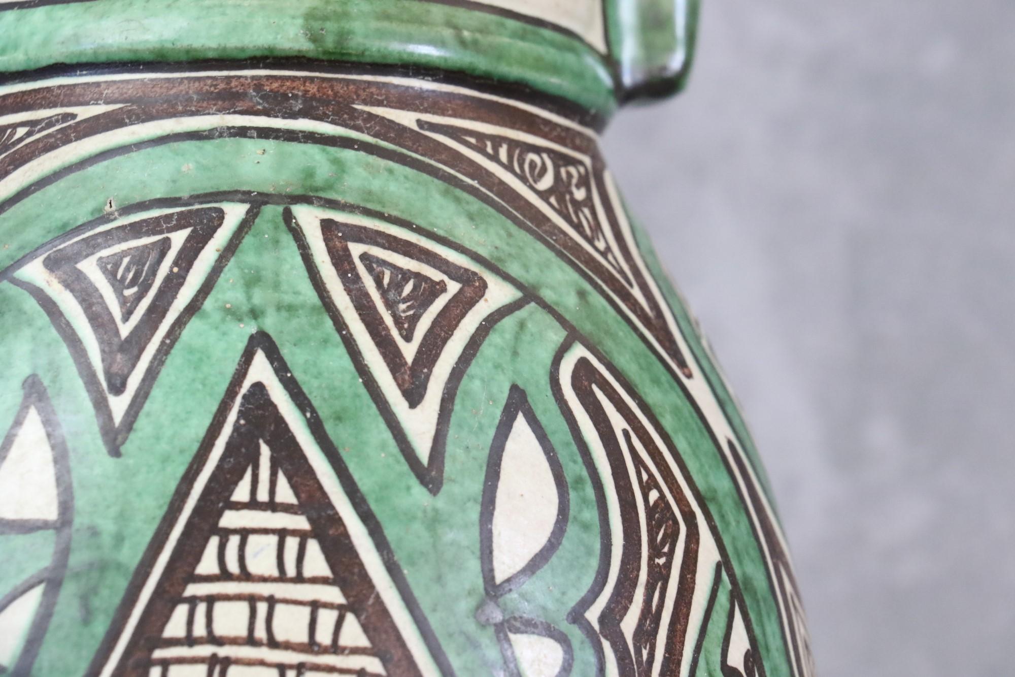 Spagnolo Vaso in ceramica spagnolo di metà secolo, firmato Punter, dipinto a mano Domingo Punter in vendita
