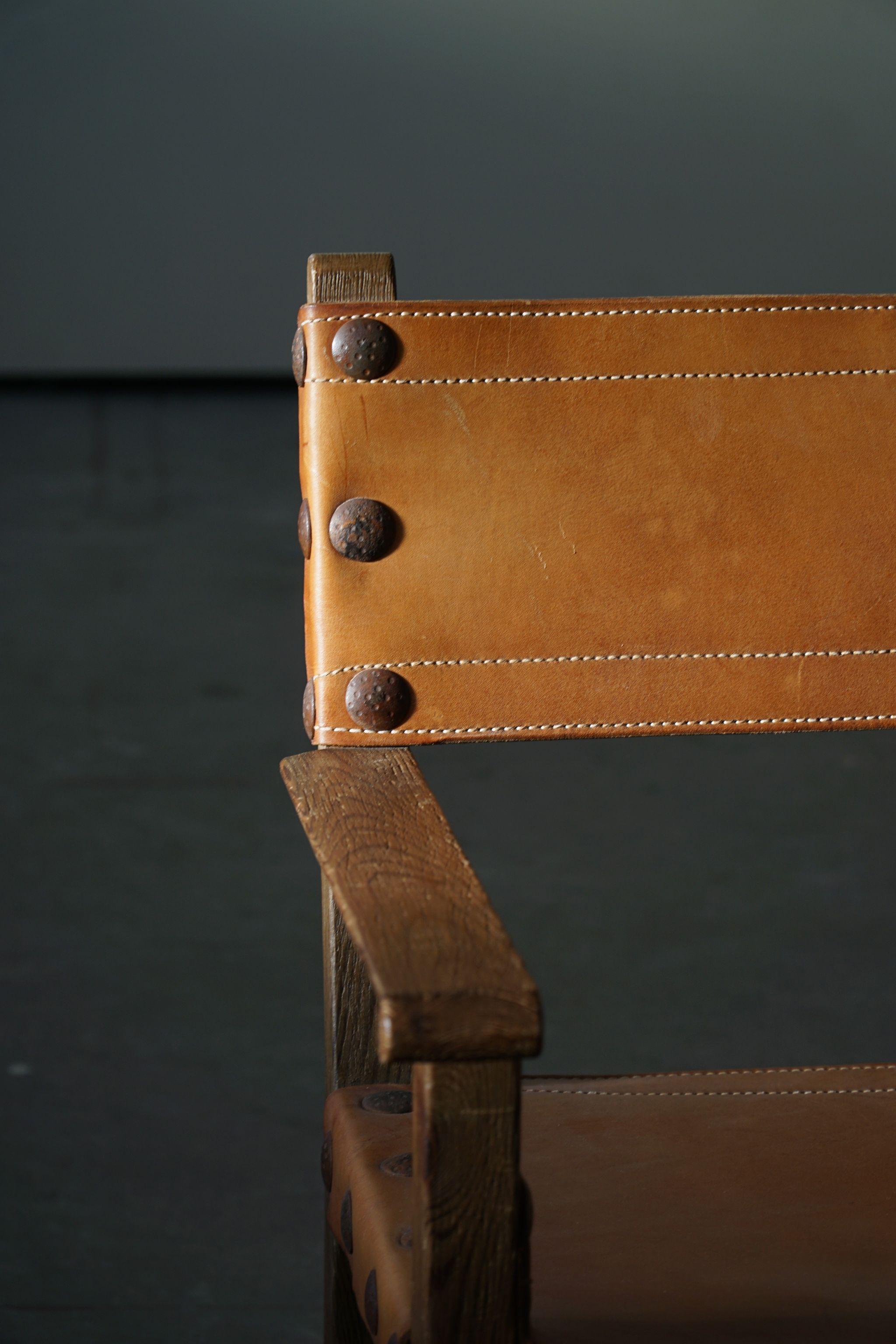 Spanischer brutalistischer Mid-Century-Modern-Sessel aus Eiche und cognacfarbenem Leder, 1960er Jahre im Angebot 5