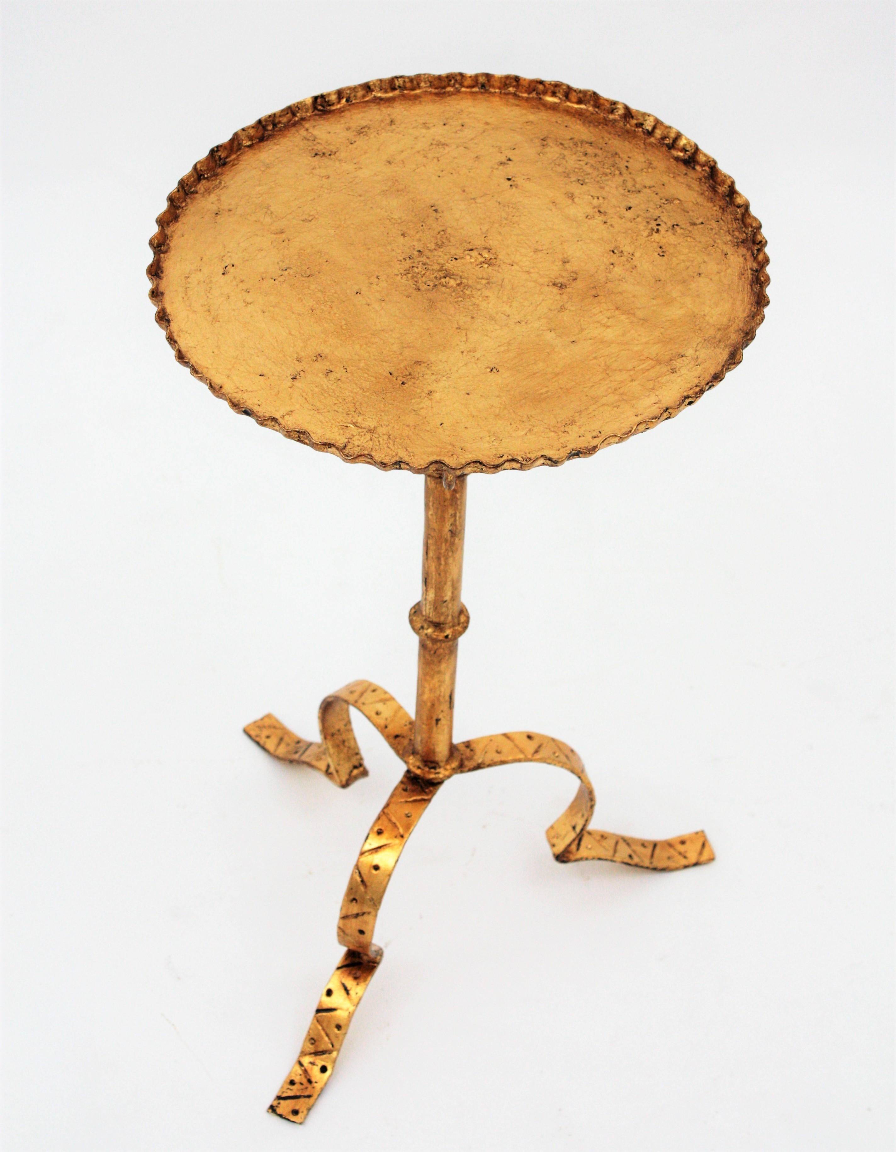 20th Century Spanish Mid-Century Modern Gold Leaf Gilt Iron Drinks Table, Side Table or Stand