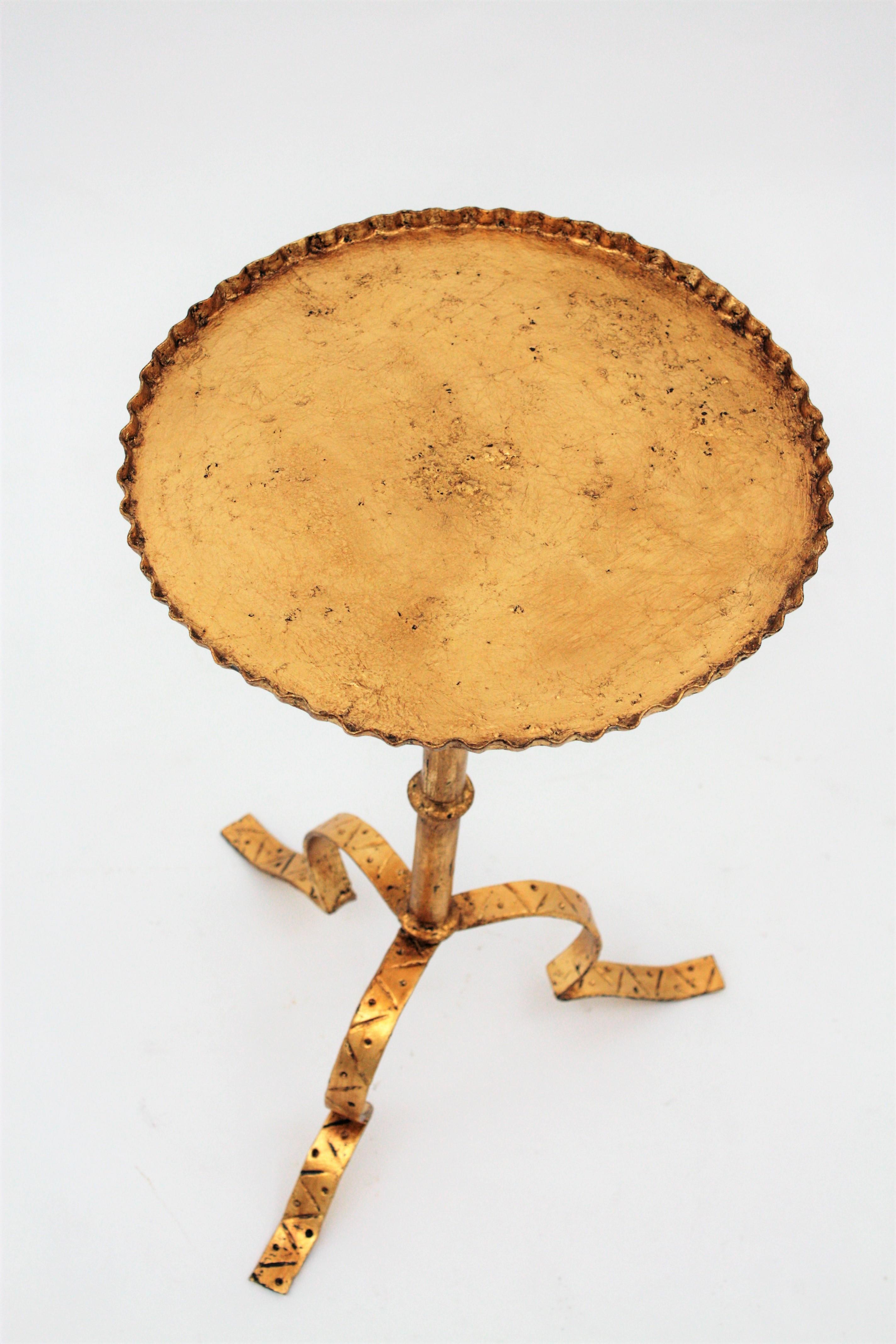 Spanish Mid-Century Modern Gold Leaf Gilt Iron Drinks Table, Side Table or Stand 3