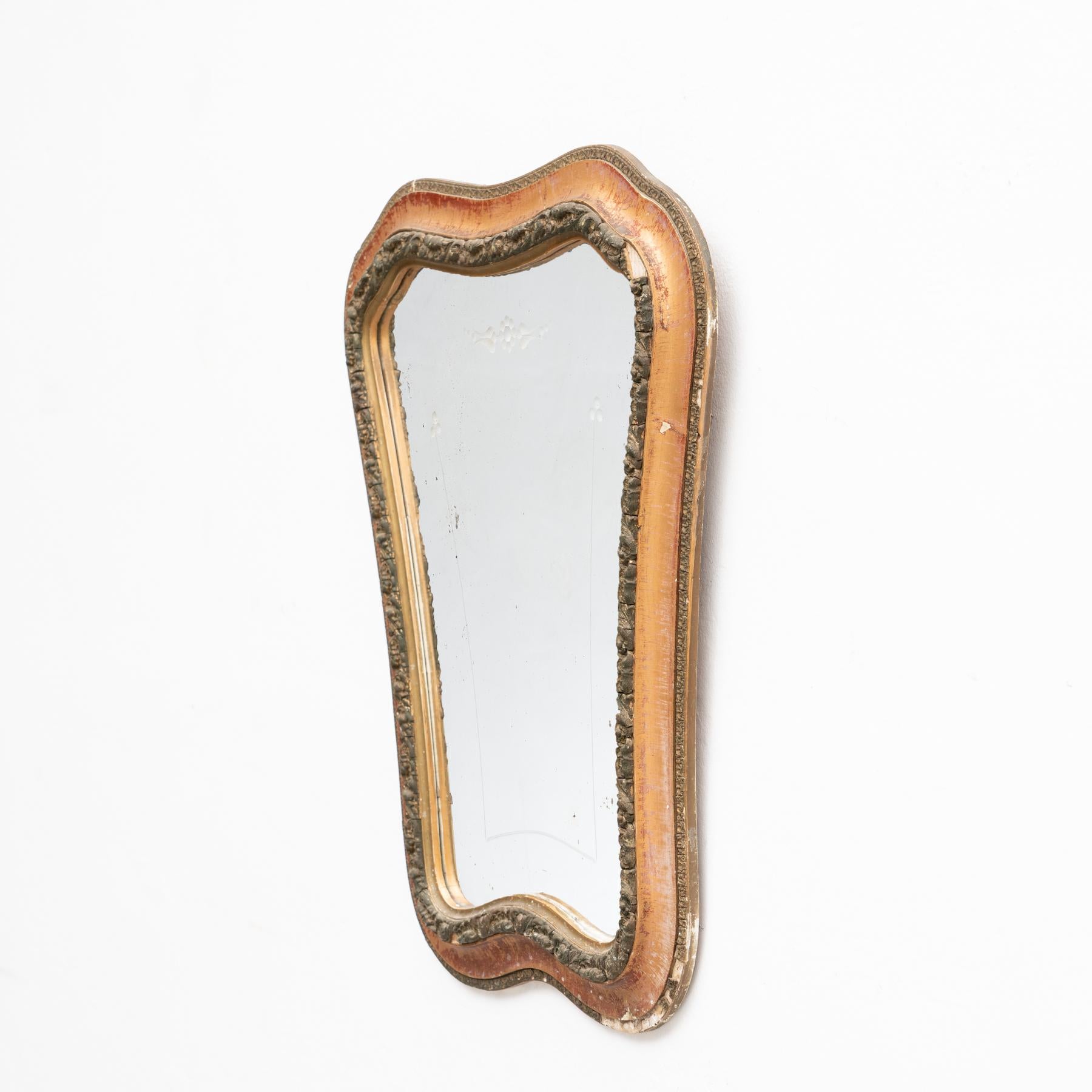 Spanish Mid-Century Modern Handcrafted Wood Mirror, circa 1950 In Good Condition For Sale In Barcelona, Barcelona