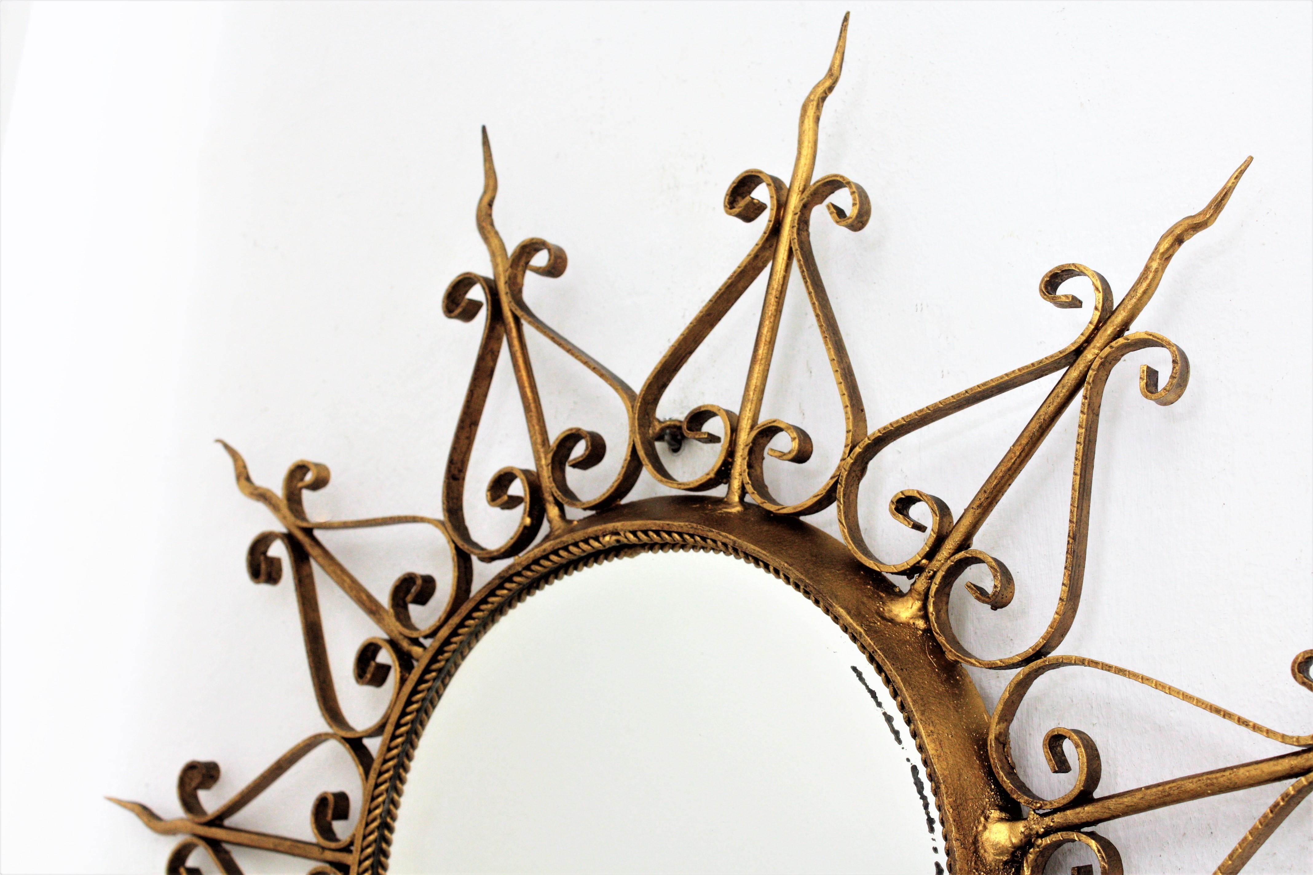 Spanish Mid-Century Modern Ornamented Gilt Metal Convex Sunburst Mirror 4