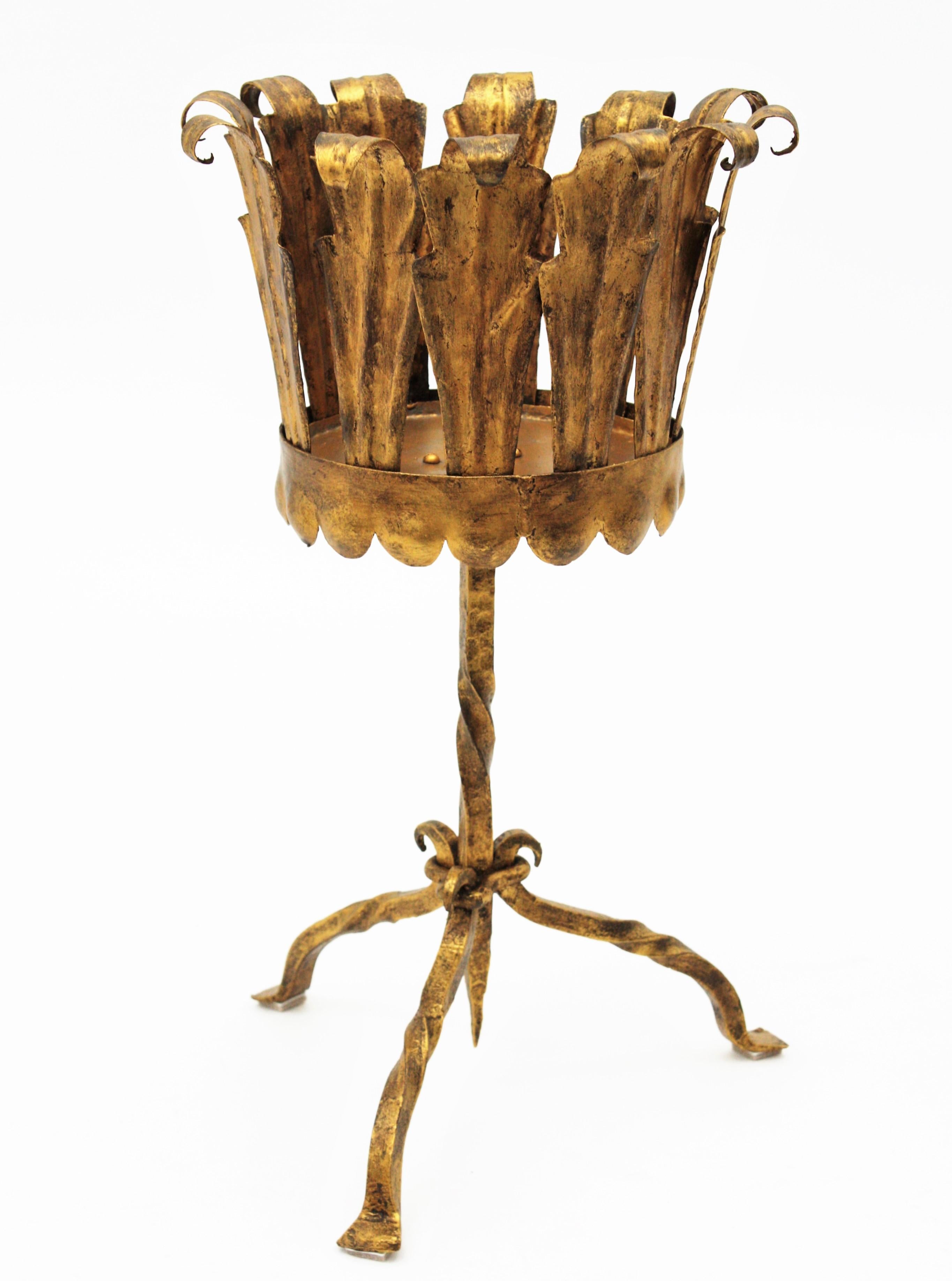 Mid-Century Modern Spanish Tripod Planter in Gilt Wrought Iron For Sale