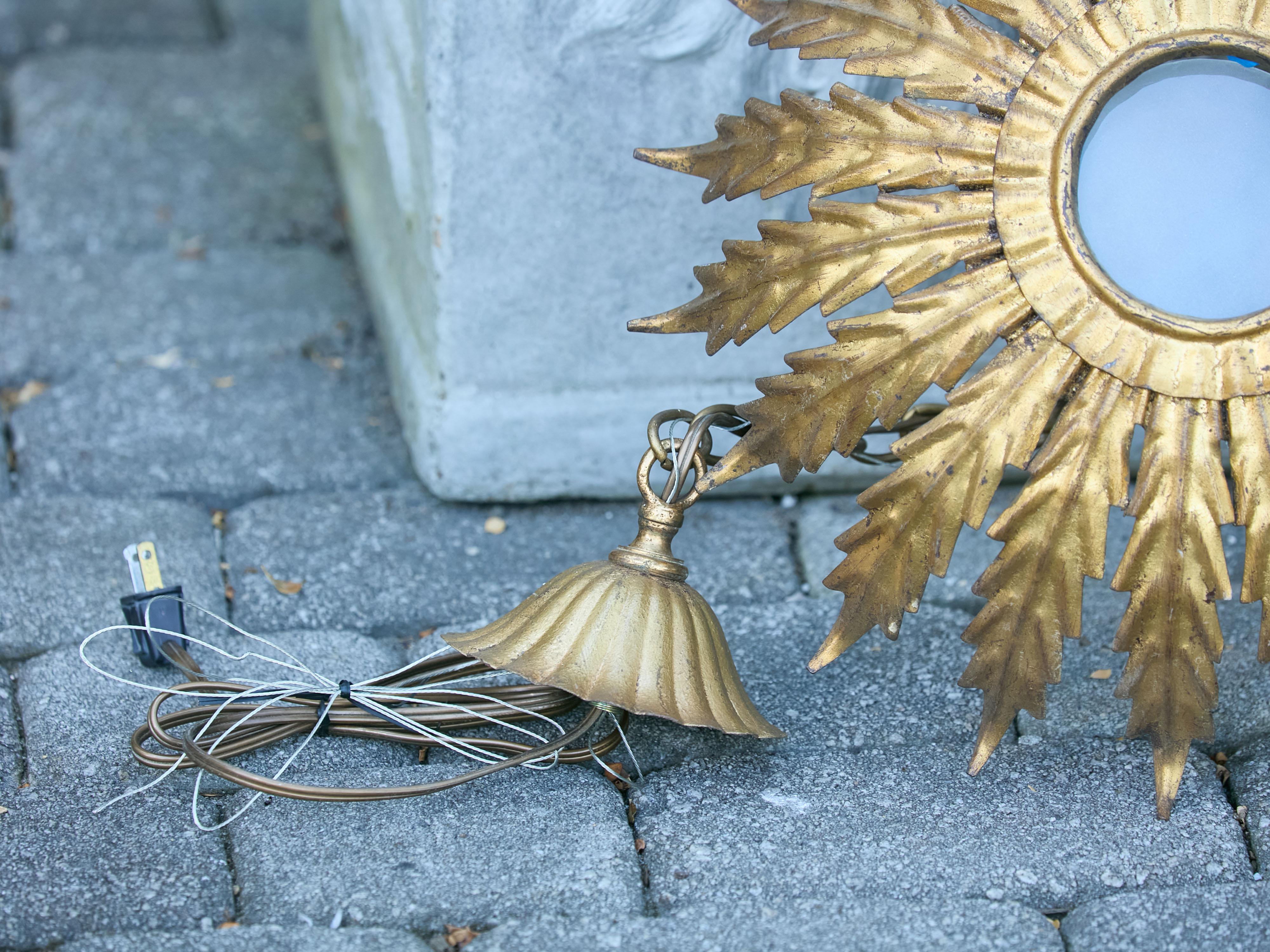 Spanish Midcentury Gilt Metal Sunburst Crown Chandelier with Frosted Glass For Sale 7