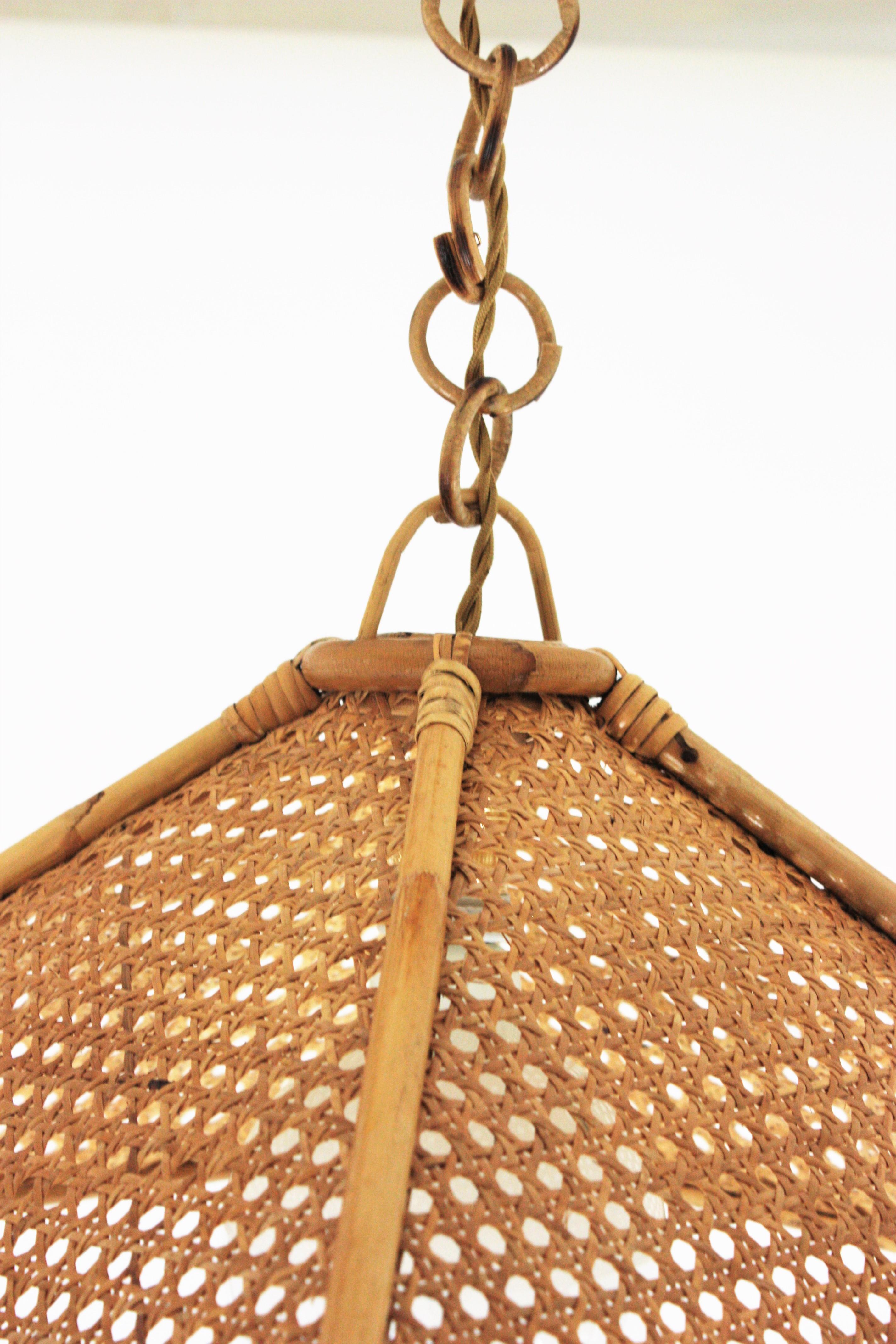 Spanish Modern Rattan and Wicker Wire Trapezoid Pendant Hanging Light, 1960s For Sale 9