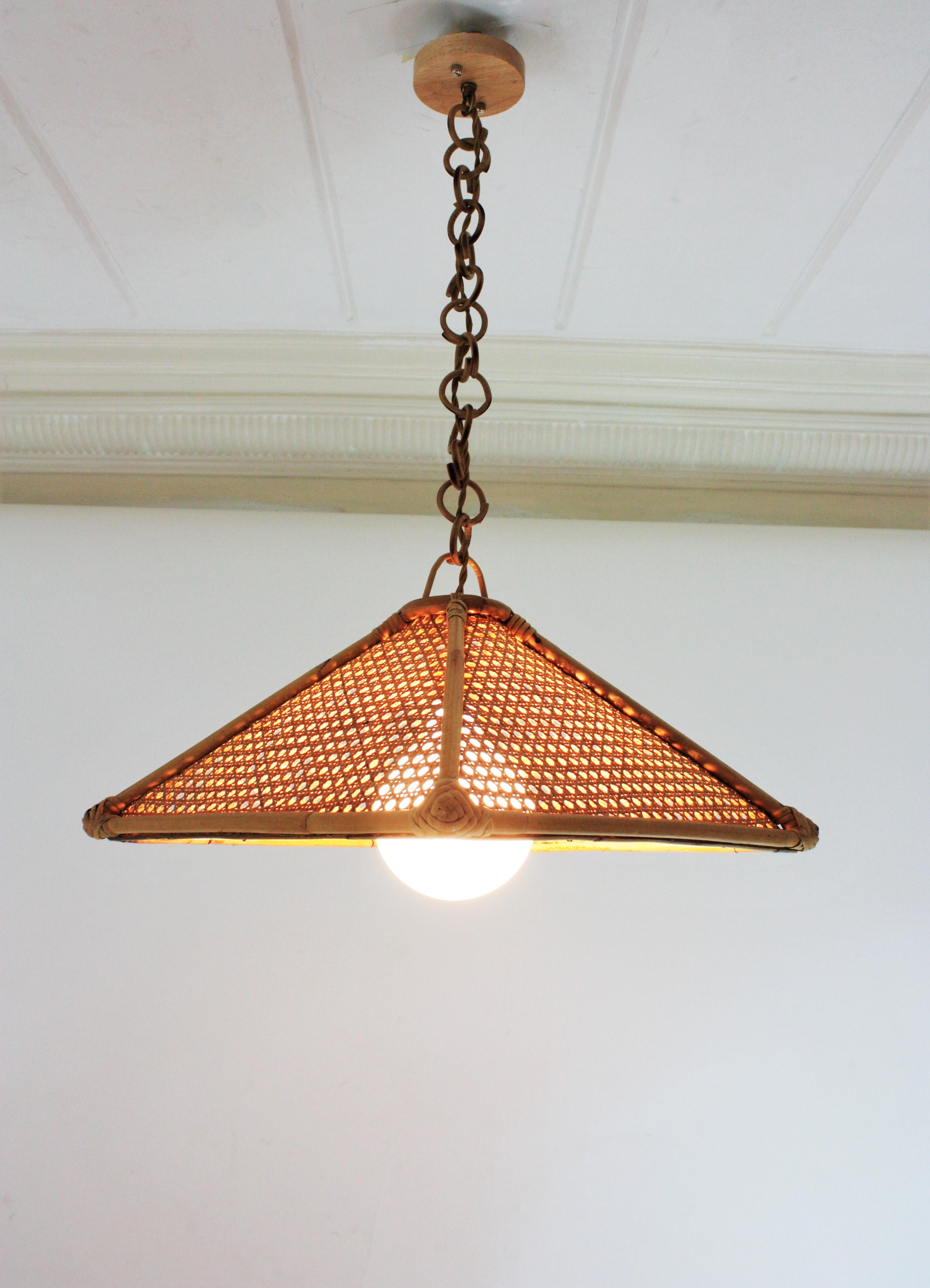 20th Century Spanish Modern Rattan & Wicker Wire Trapezoid Pendant Hanging Light For Sale