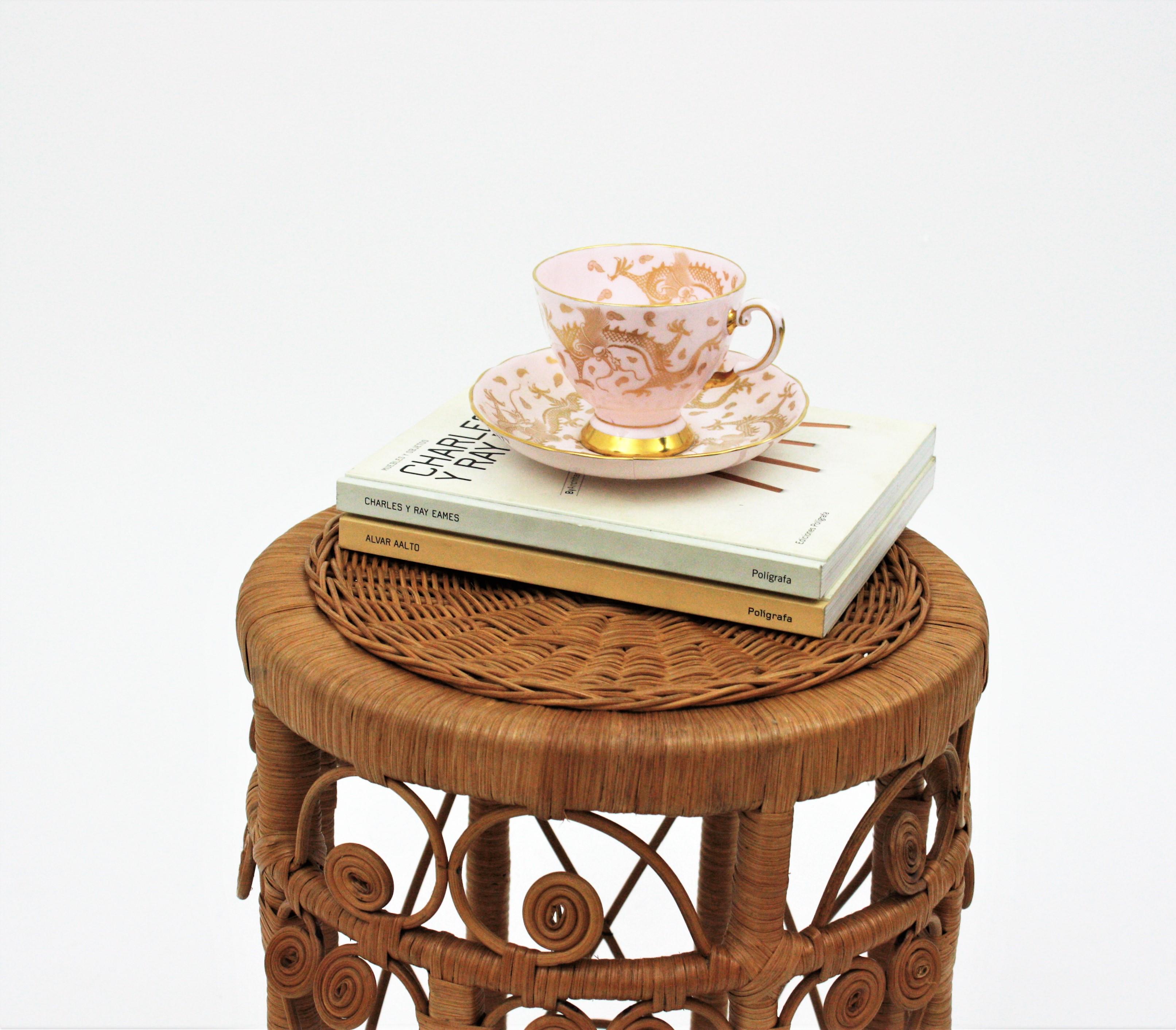 round rattan dresser and stool set