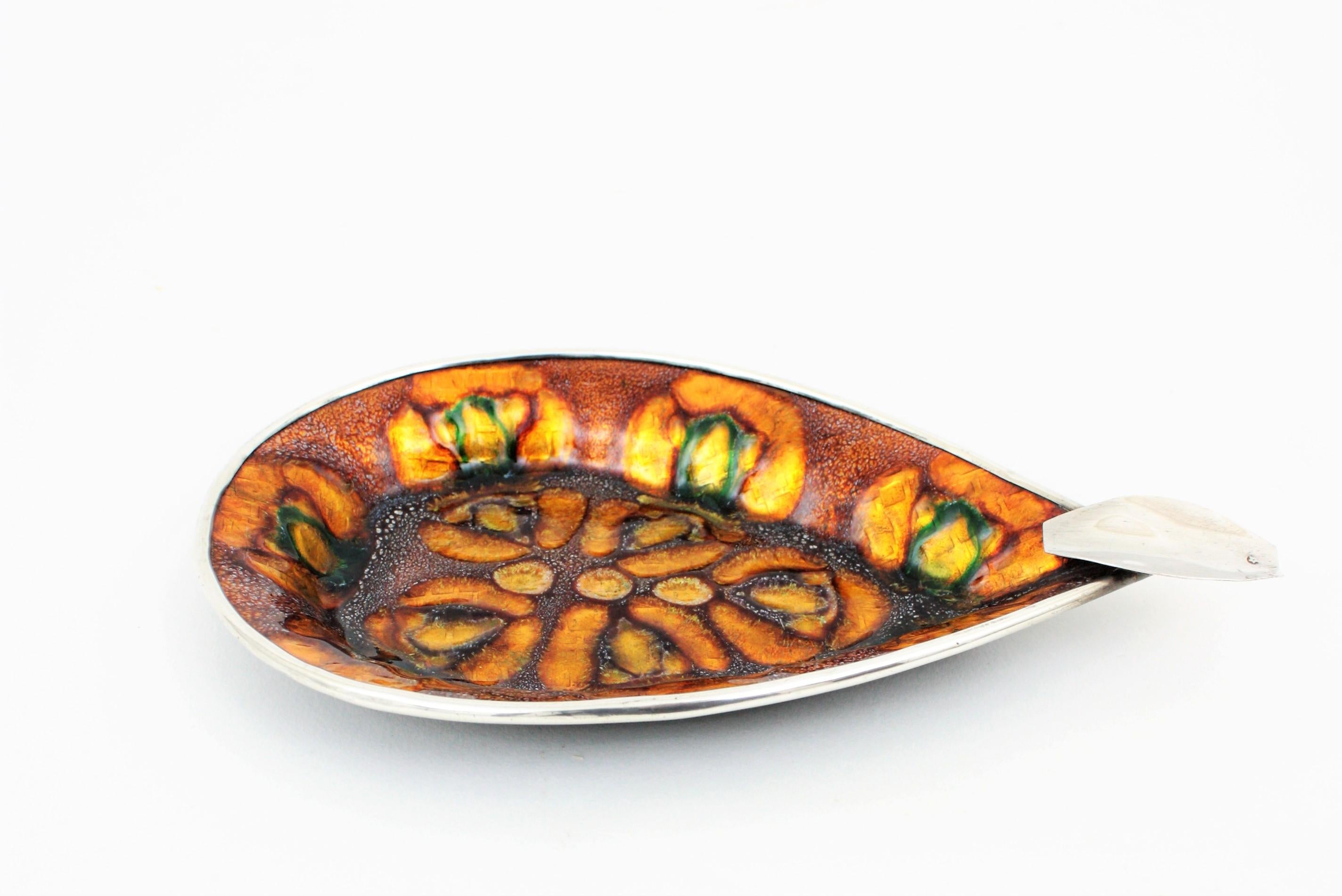 Mid-Century Modern Ashtray in Multi-Color Enamel and Sterling Silver For Sale 3