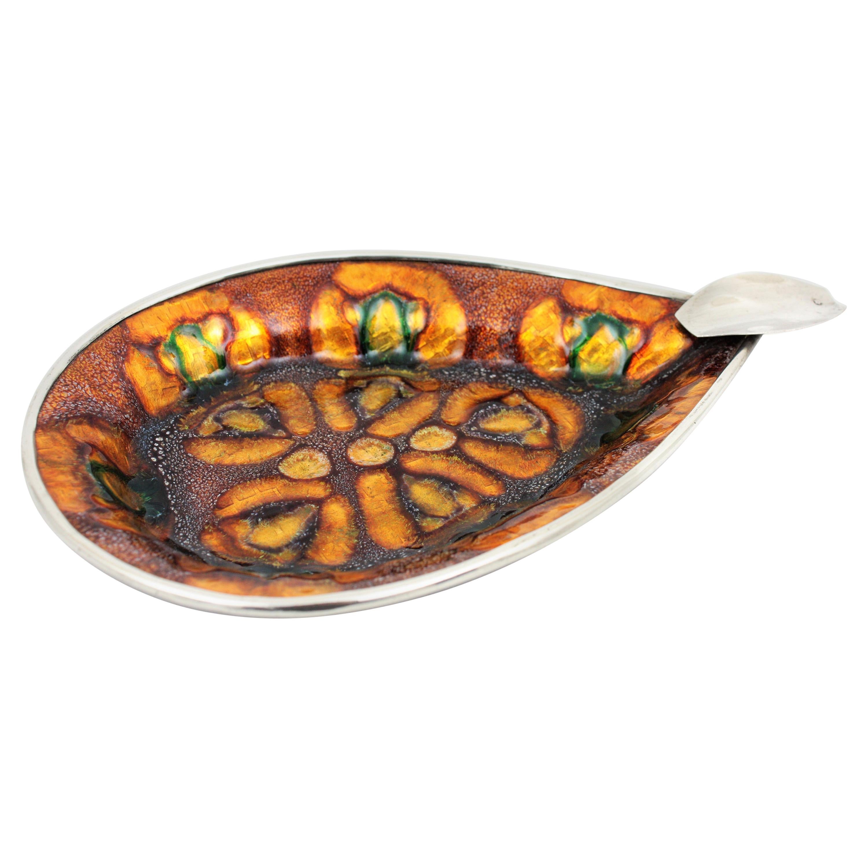 enamel ashtray