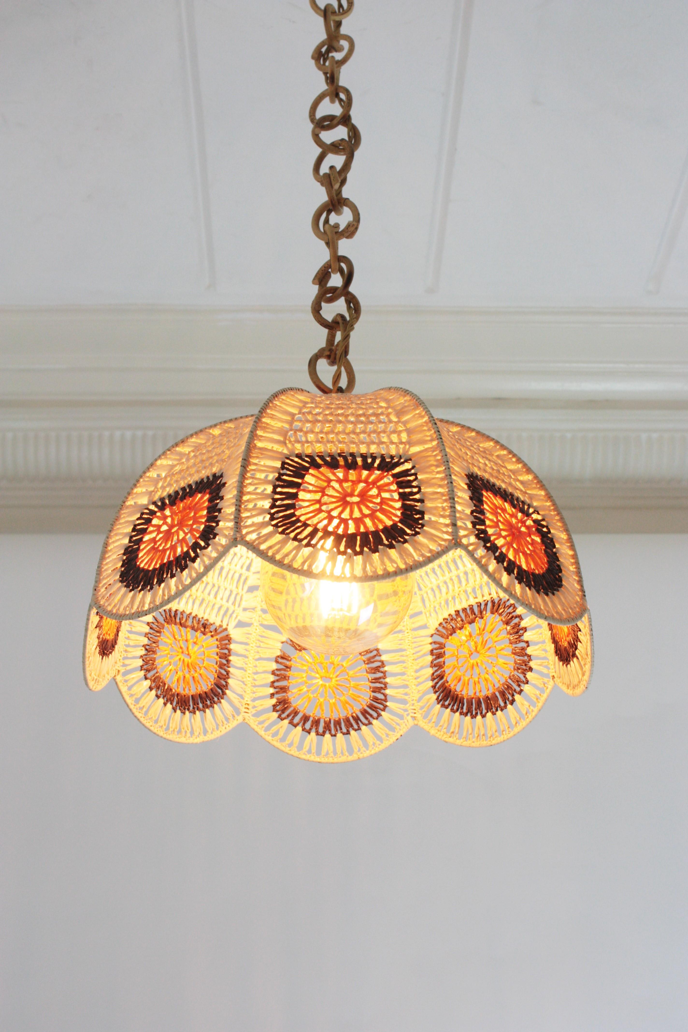 Spanish Modernist Pendant Lamp in Beige, Orange and Brown Macrame For Sale 7