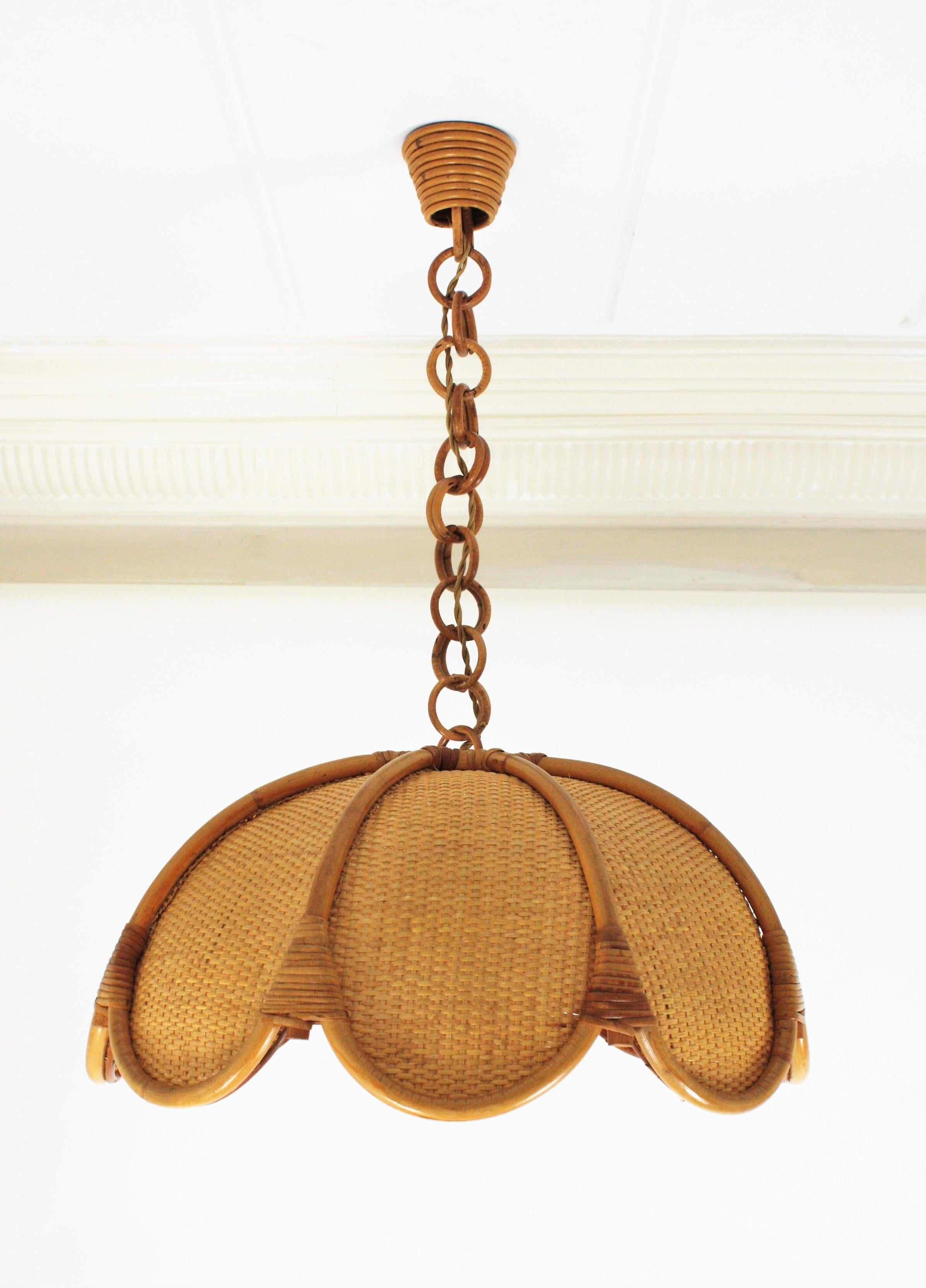Spanish Modernist Woven Rattan and Bamboo Palm Pendant Lamp / Chandelier, 1960s 1
