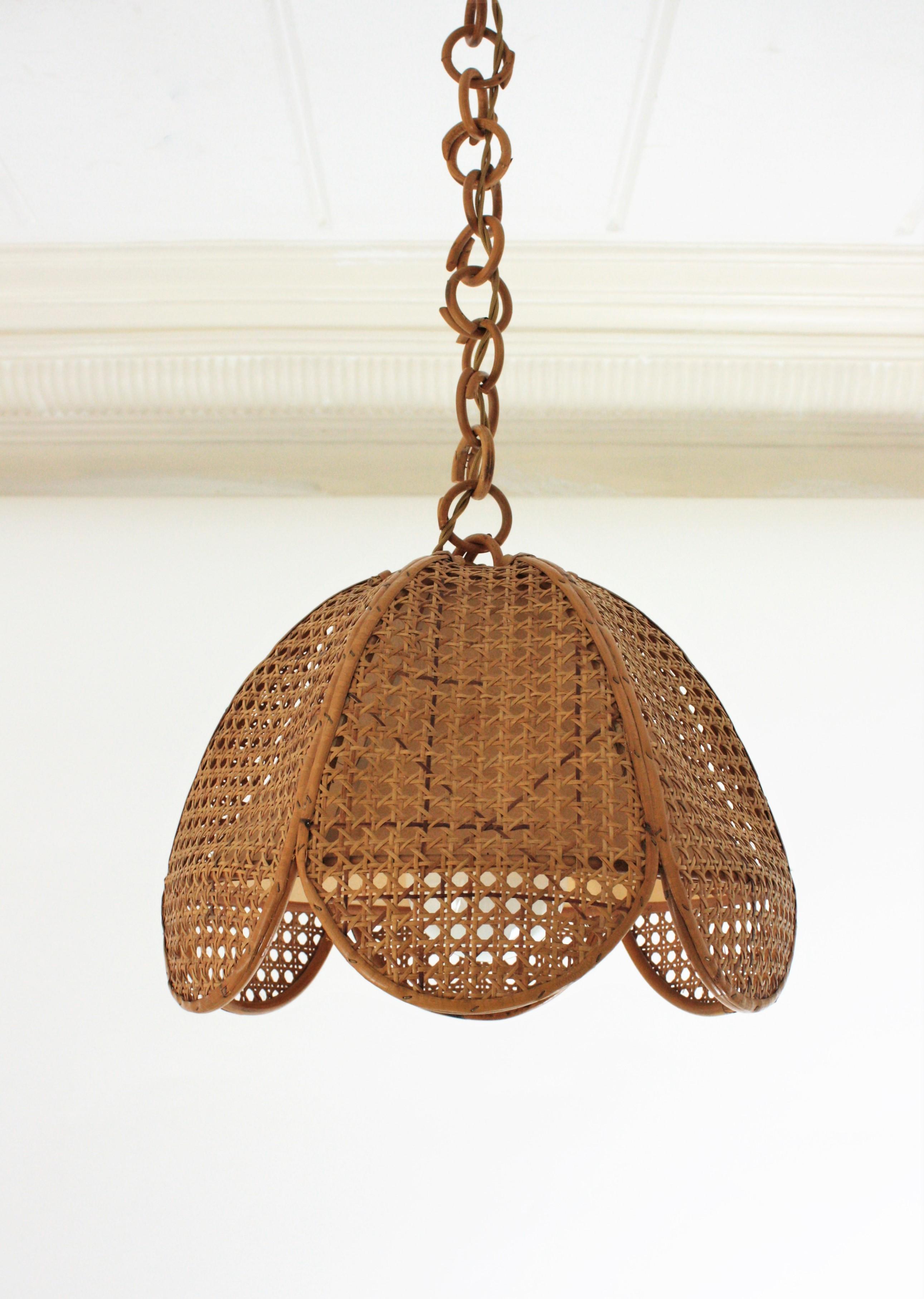 Spanish Modernist Woven Wicker Rattan Palm Pendant Light, 1960s For Sale 1