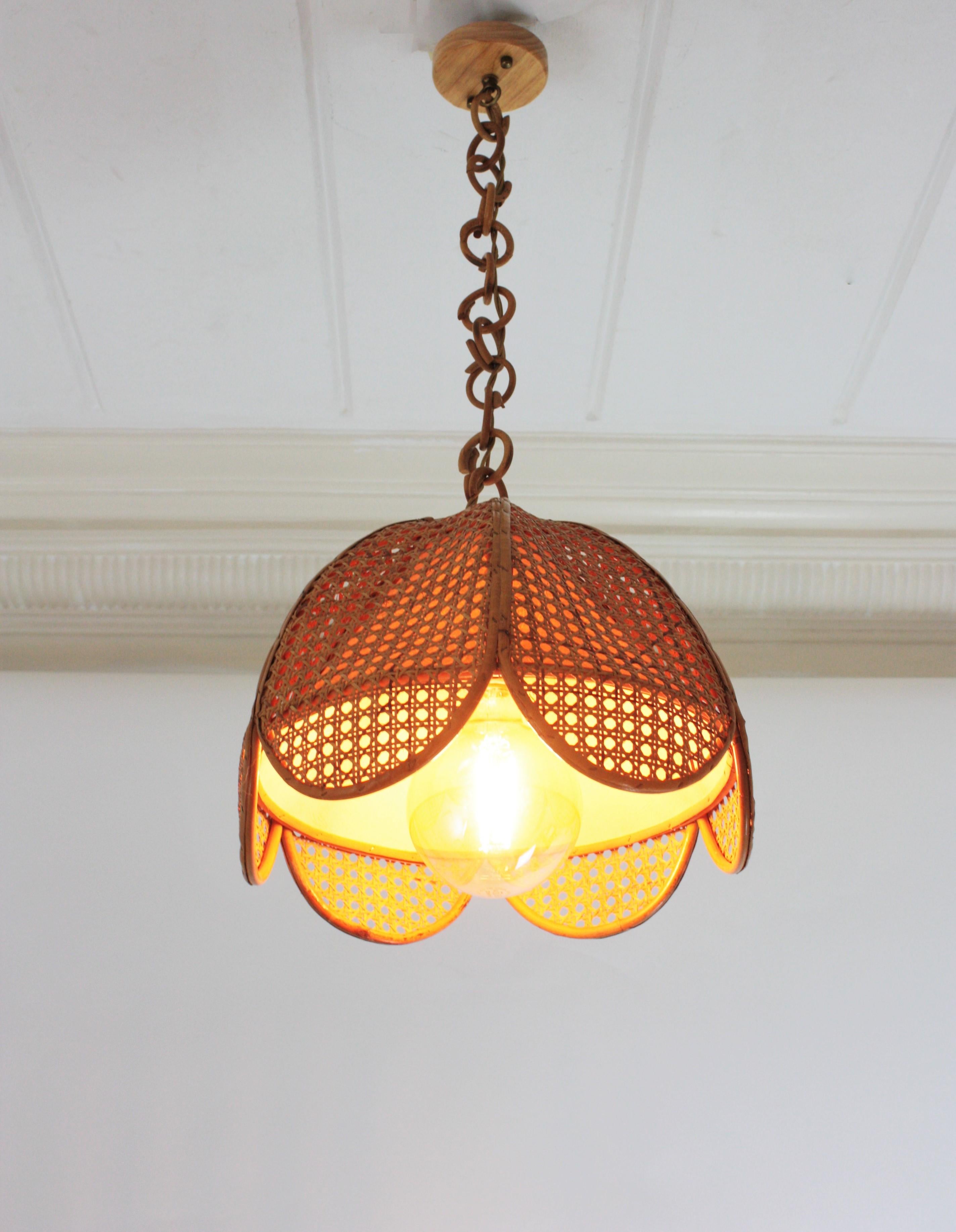 Spanish Modernist Woven Wicker Rattan Palm Pendant Light, 1960s For Sale 8