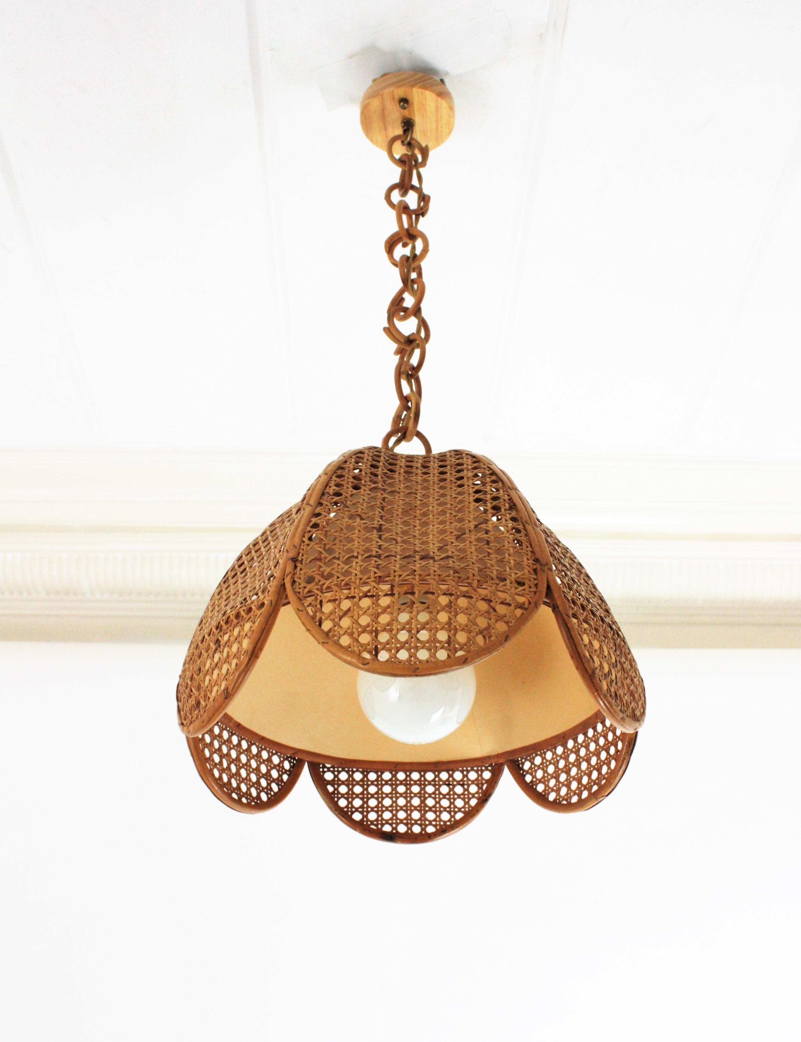 20th Century Spanish Modernist Woven Wicker Rattan Palm Pendant Light, 1960s For Sale