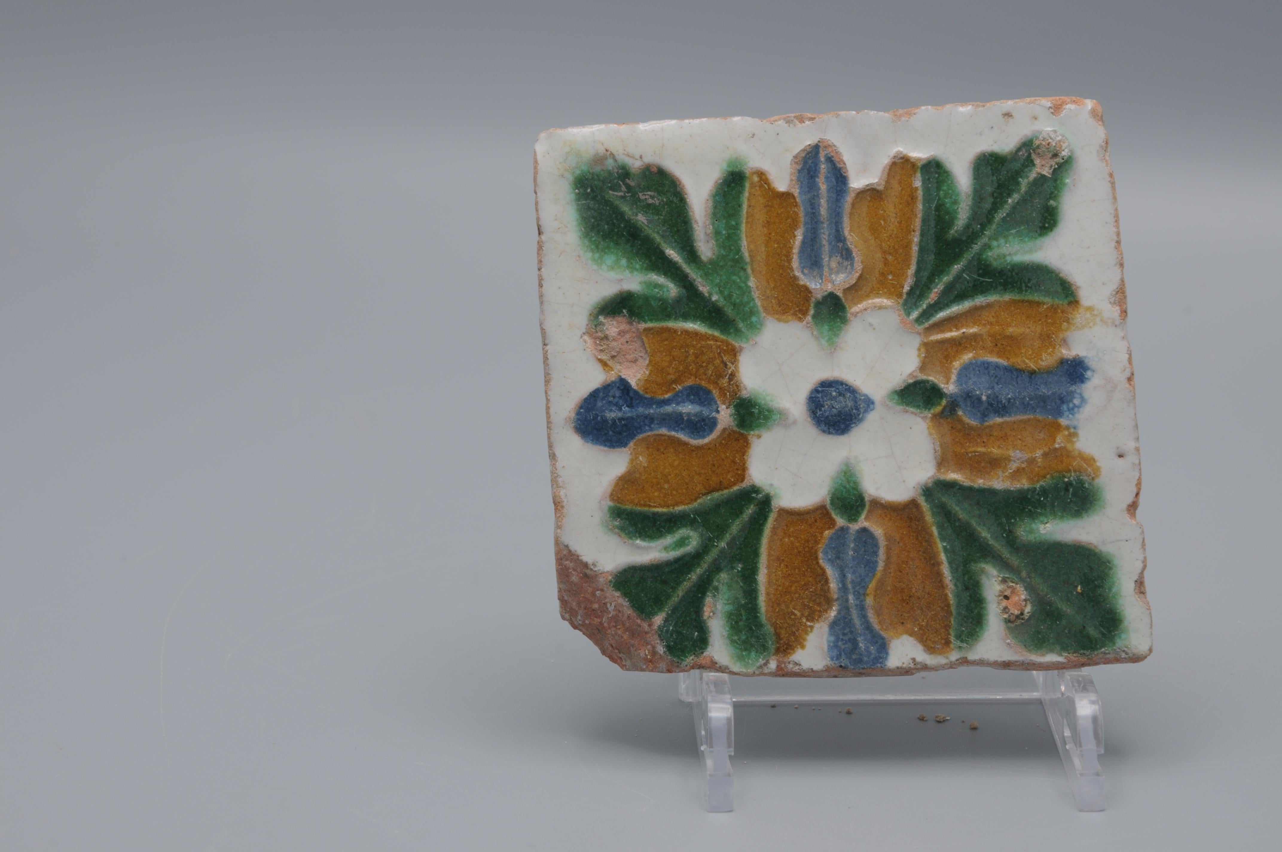 Hand-Crafted Spanish Moorish Tile, Arista- Toledo 16th century For Sale