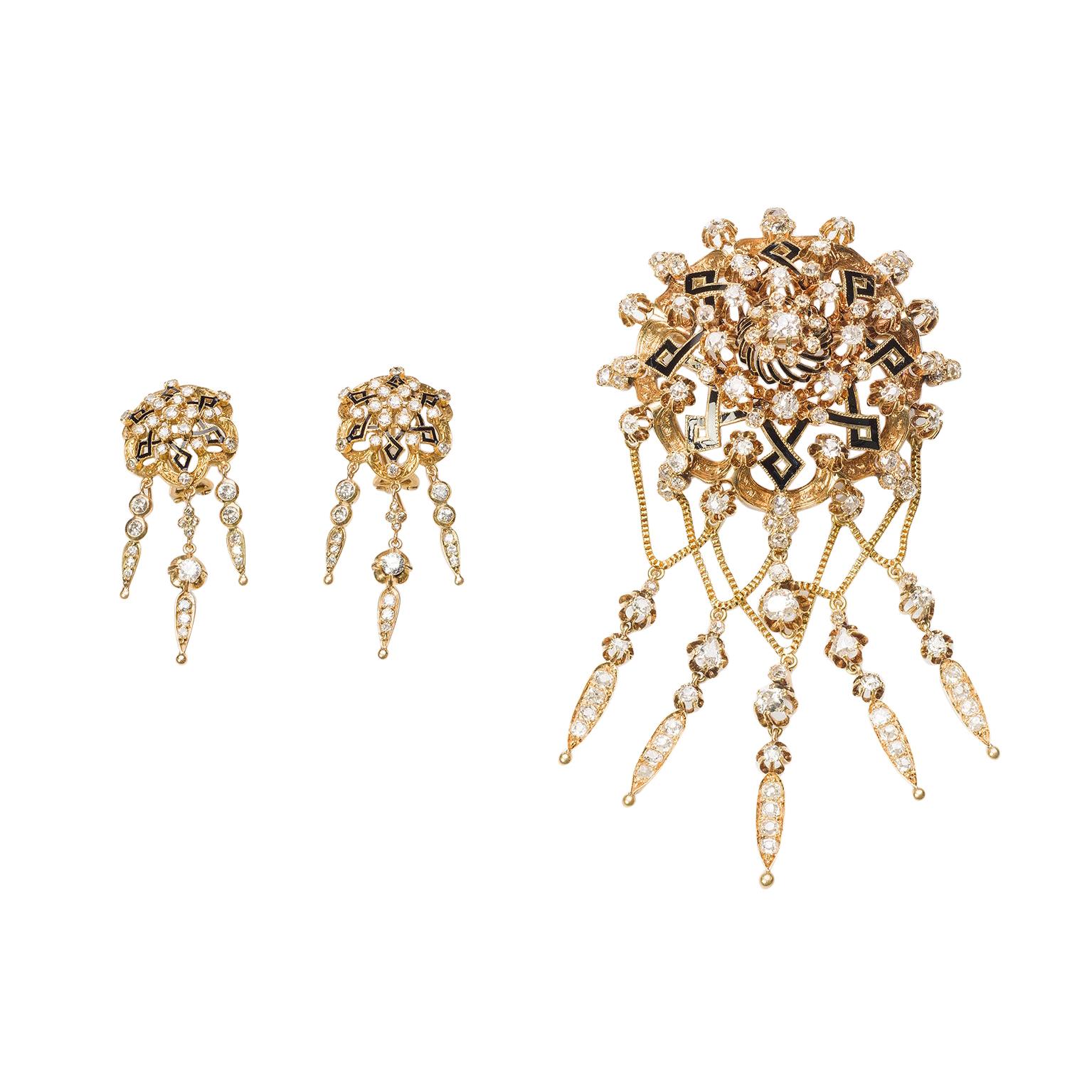 Renaissance Revival Spanish Neo-Renaissance Set Brooch, Earrings, Bracelet and Ring in 18 Karat Gold