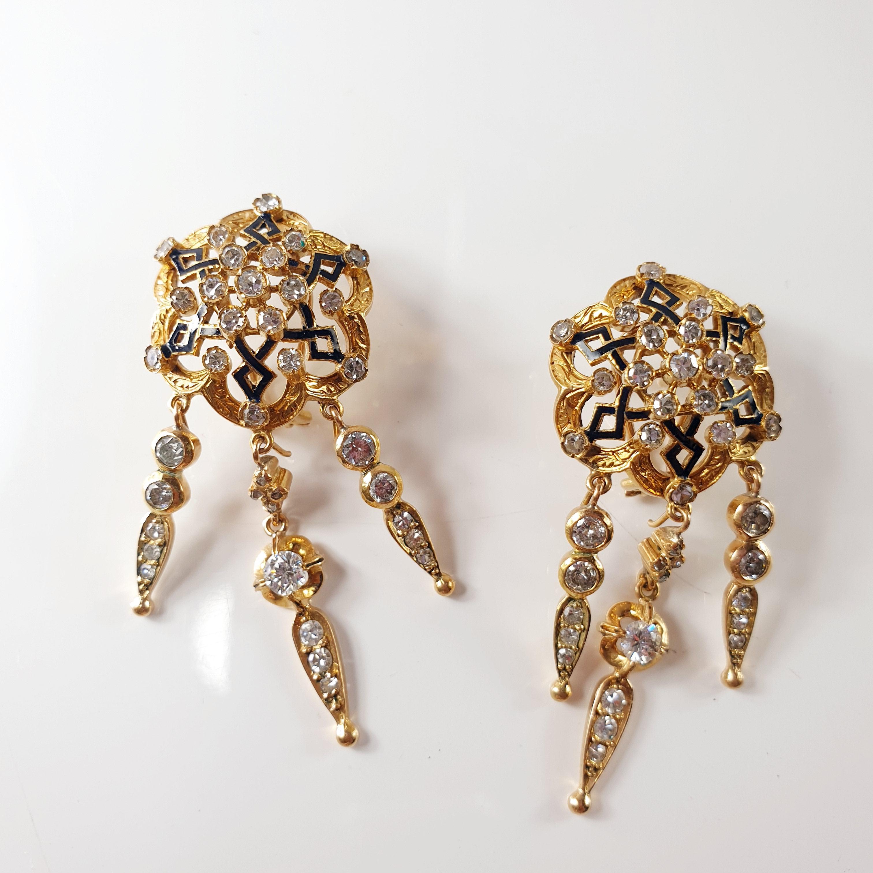 Spanish Neo-Renaissance Set Brooch, Earrings, Bracelet and Ring in 18 Karat Gold 1
