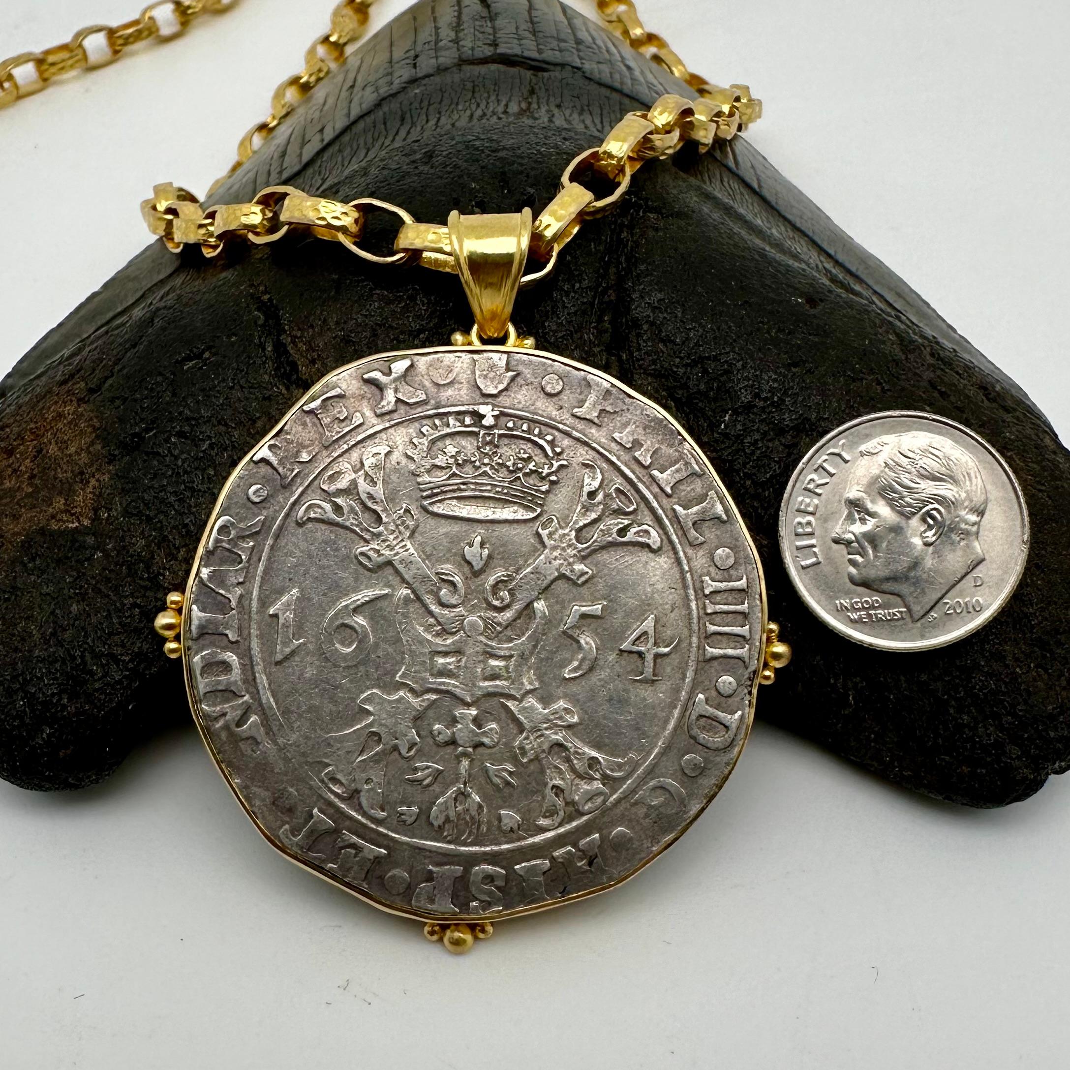 Spanish Netherlands 1654 Silver Patagon Coin 18K Gold Pendant For Sale 7