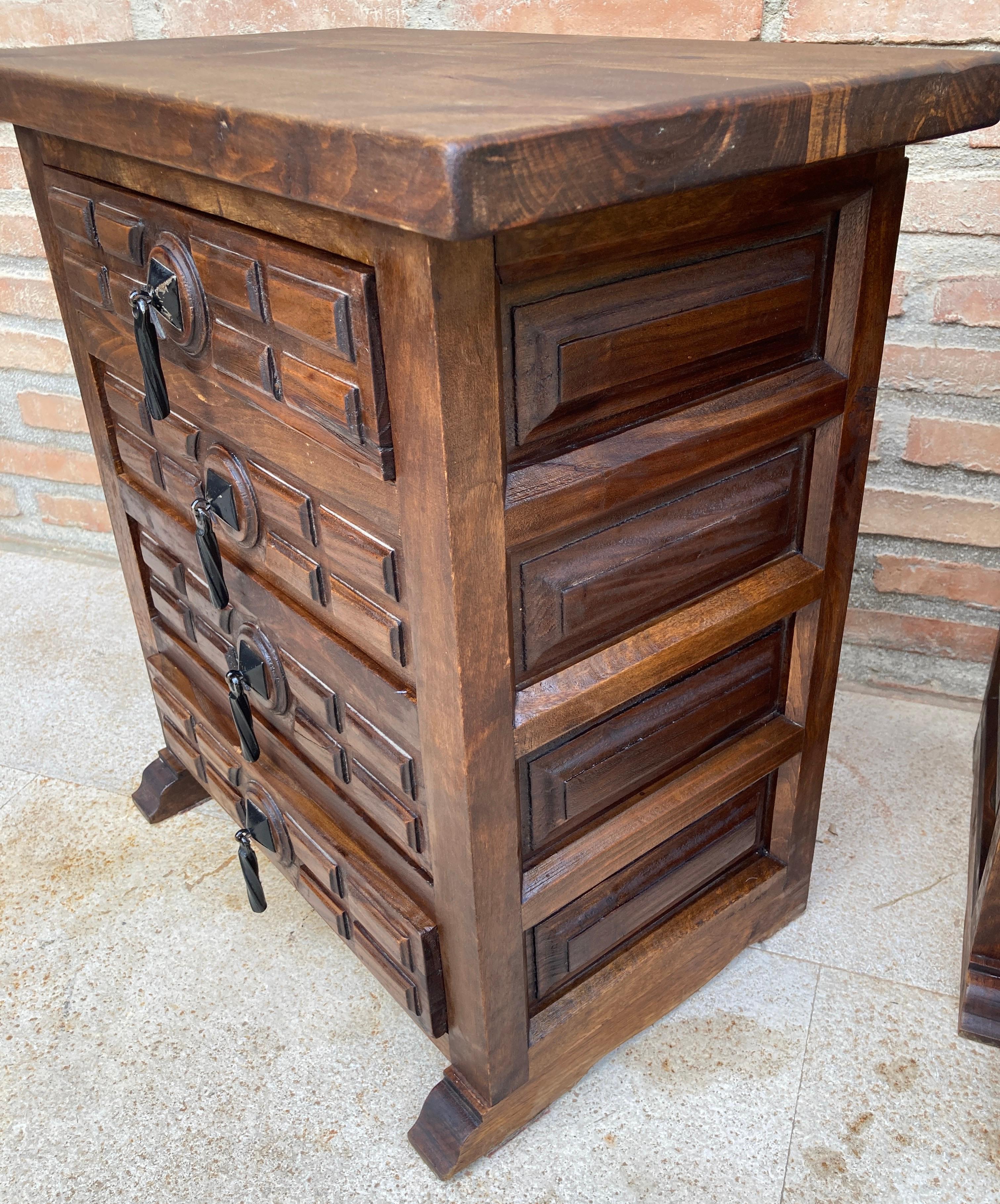 Spanish Nightstands with Four Drawers and Iron Hardware, 1950s, Set of 2 For Sale 6